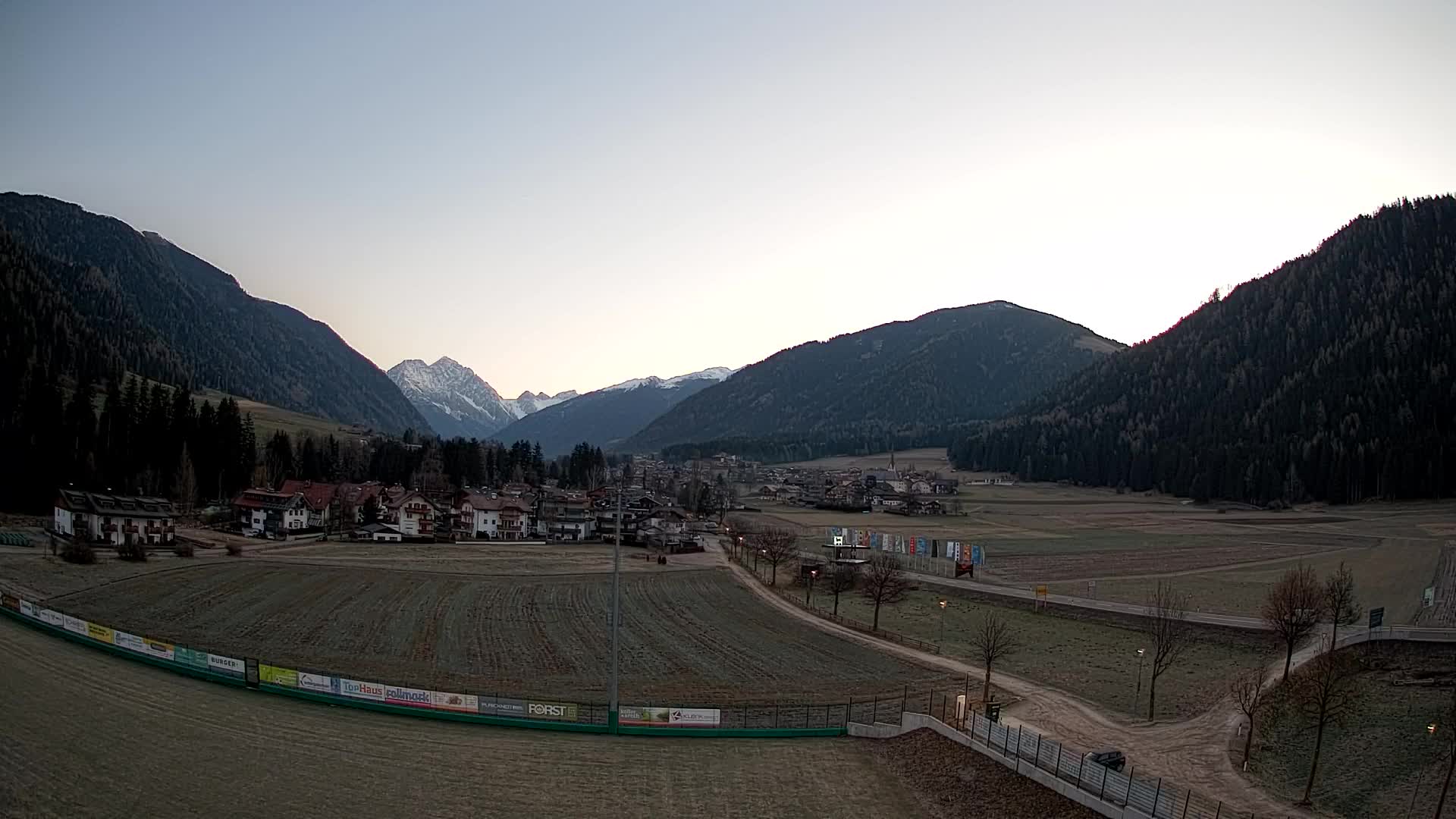 Webcam Niederrasen / Kronplatz – Live View from Val Anterselva