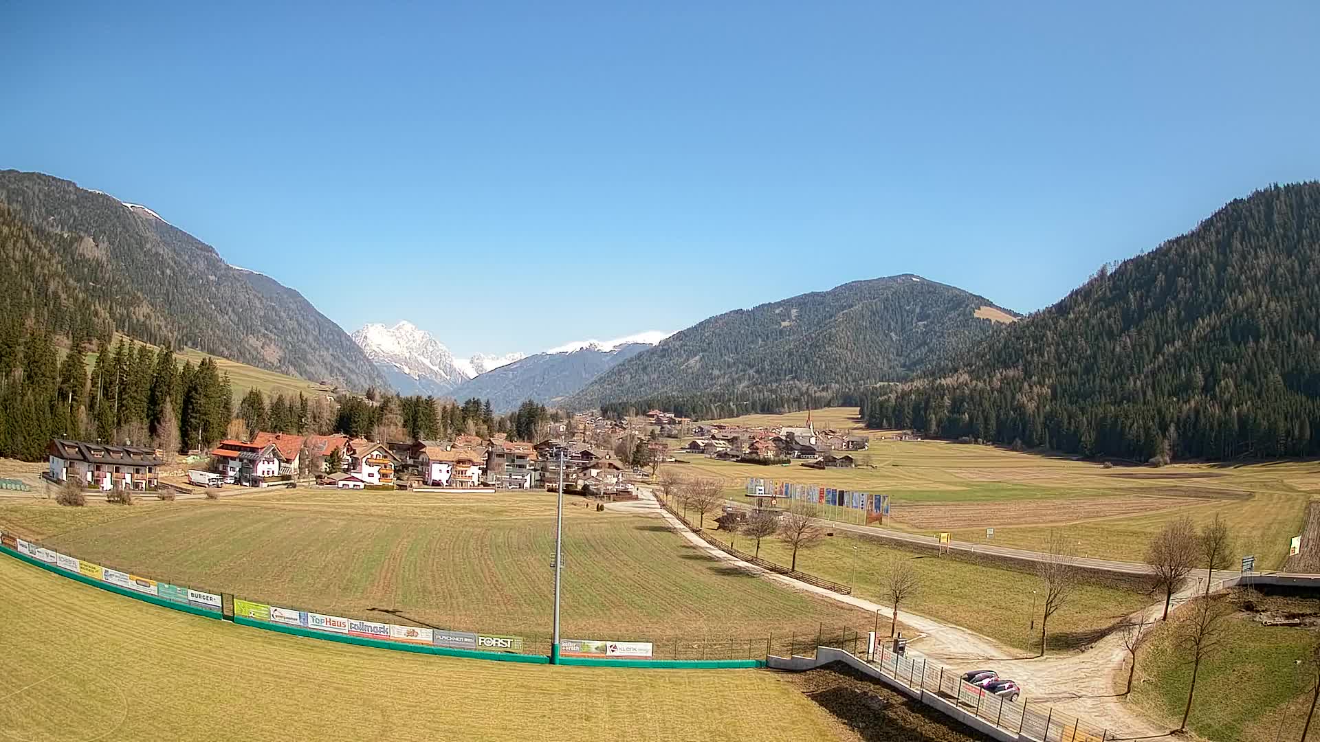Webcam Niederrasen / Kronplatz – Live View from Val Anterselva