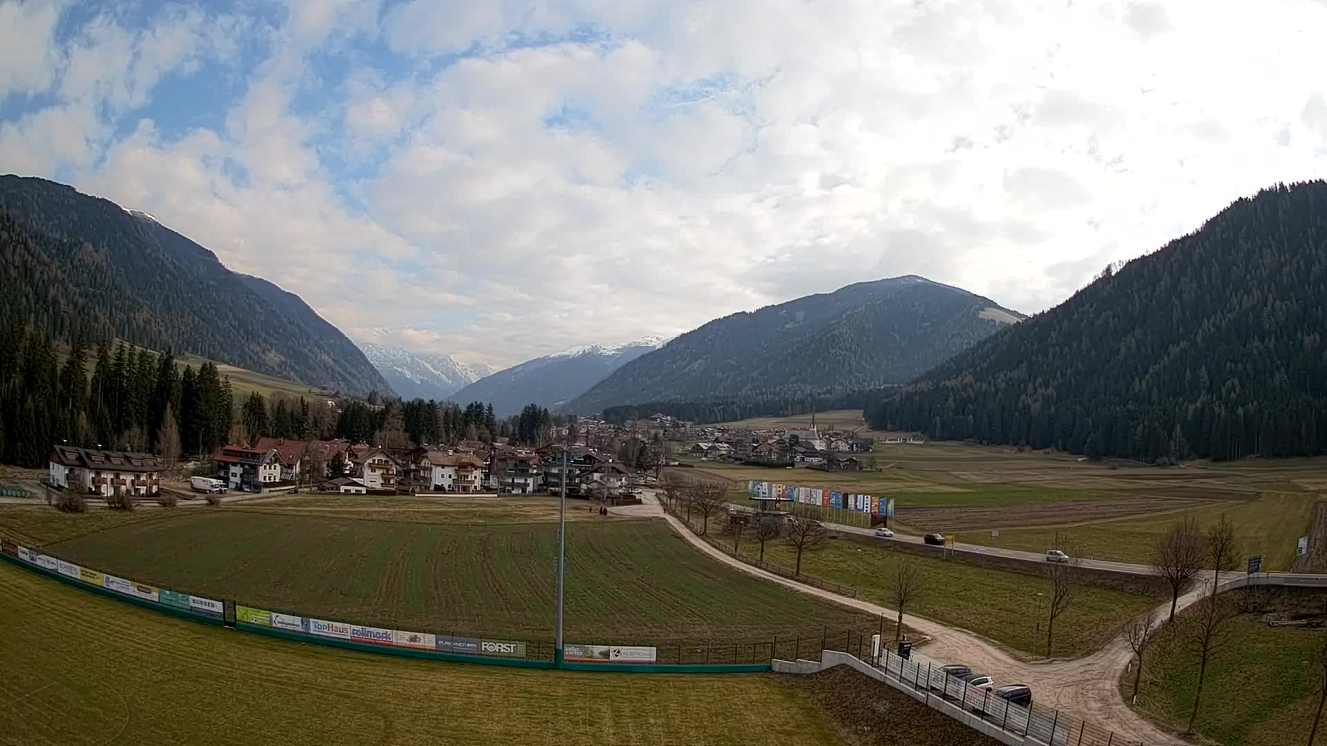 Webcam Niederrasen / Kronplatz – Live View from Val Anterselva