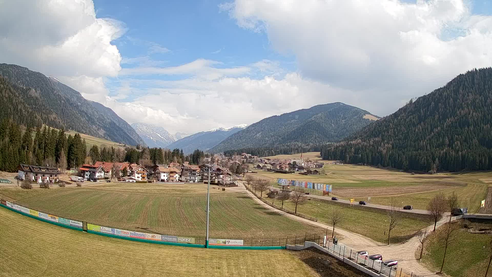 Webcam Niederrasen / Kronplatz – Live View from Val Anterselva