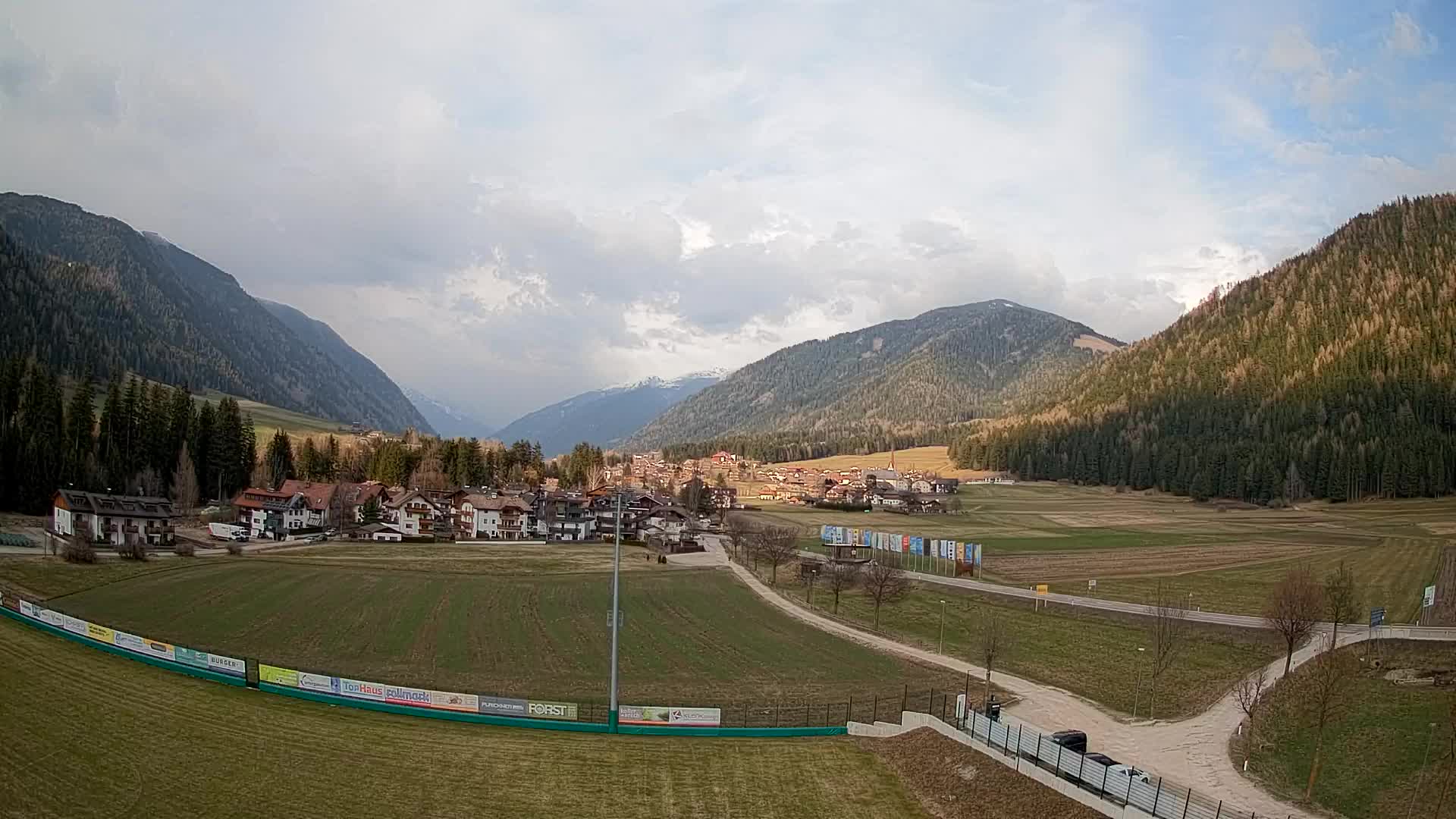 Webcam Niederrasen / Kronplatz – Vista en directo desde el Valle de Anterselva