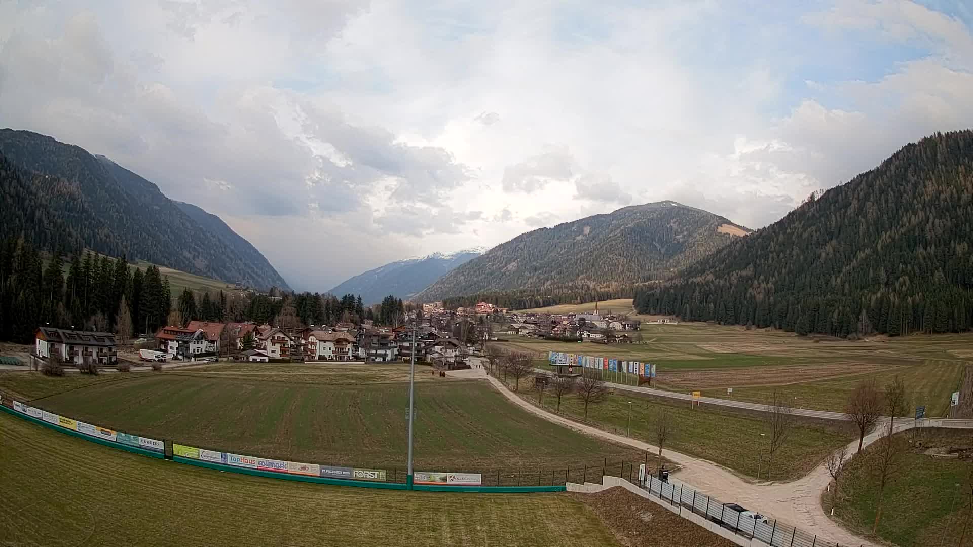 Webcam Rasun di Sotto / Plan de Corones – Vista live dalla Val Anterselva