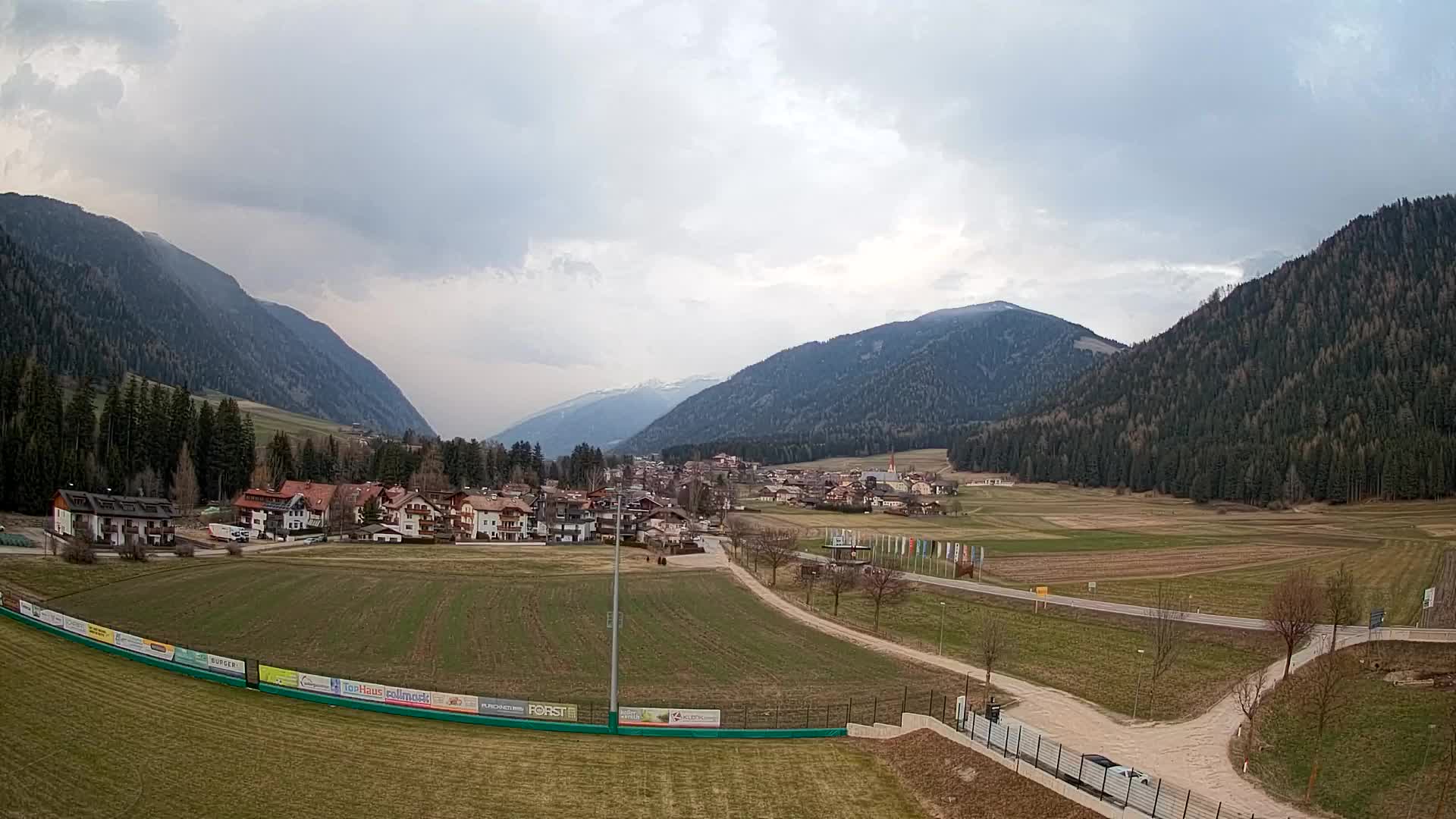 Webcam Niederrasen / Kronplatz – Live View from Val Anterselva