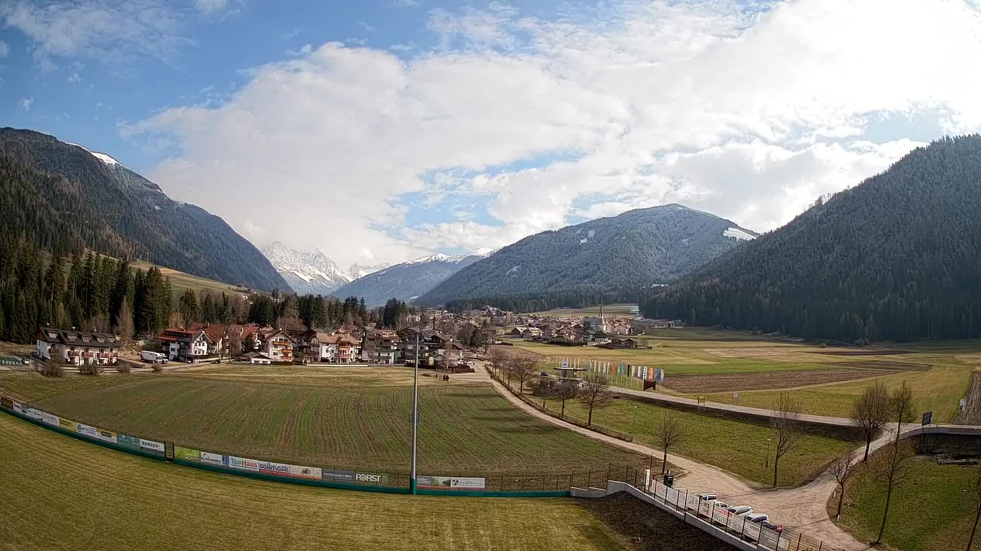 Webcam Niederrasen / Kronplatz – Live View from Val Anterselva