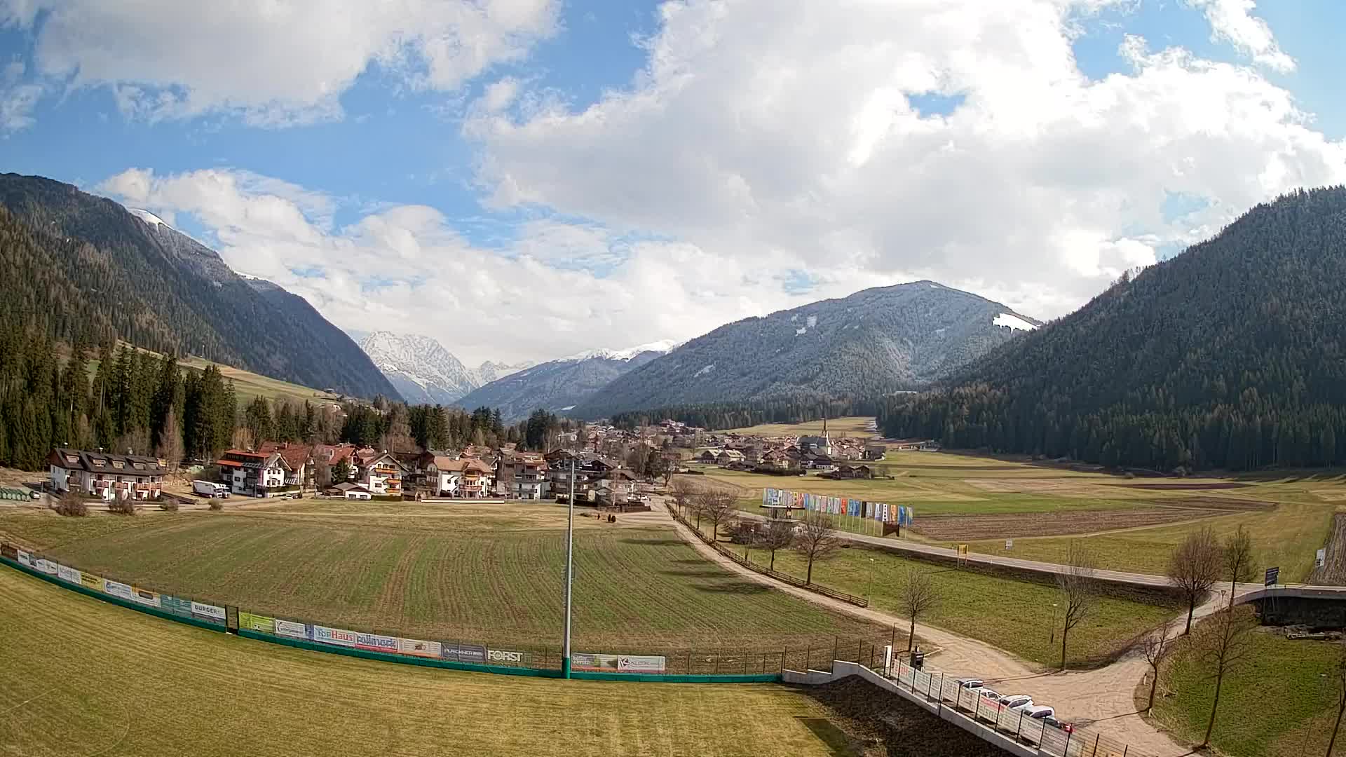 Webcam Niederrasen / Kronplatz – Live View from Val Anterselva