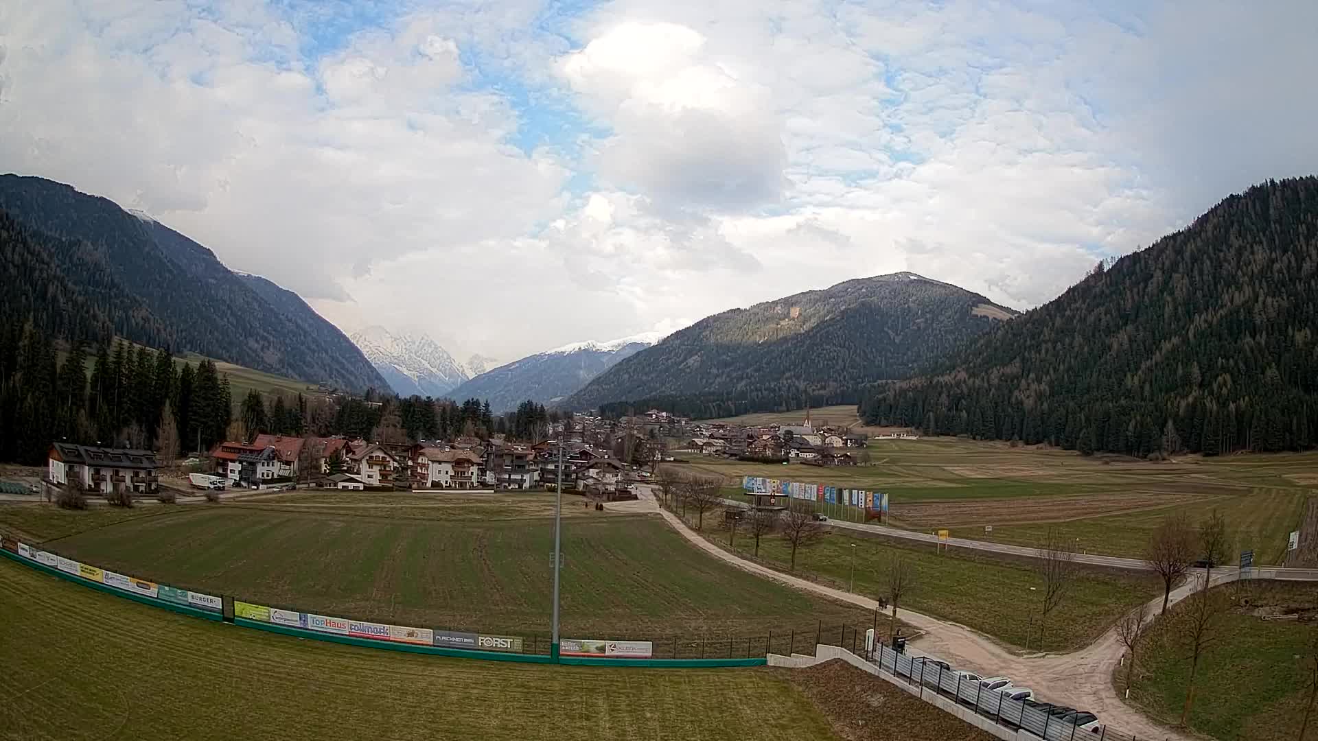 Webcam Niederrasen / Kronplatz – Live View from Val Anterselva