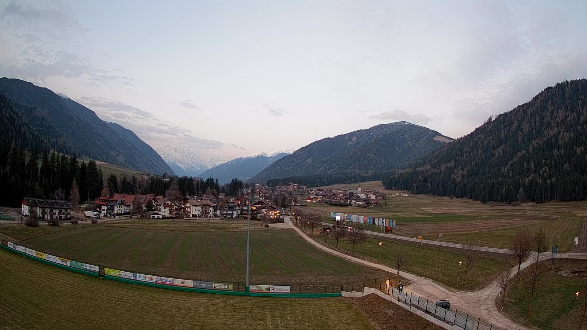 Webcam Niederrasen / Kronplatz – Vista en directo desde el Valle de Anterselva