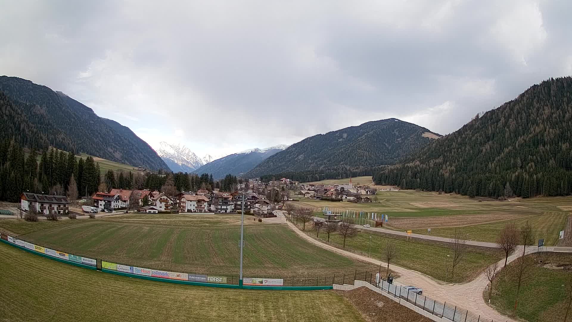 Webcam Rasun di Sotto / Plan de Corones – Vista live dalla Val Anterselva