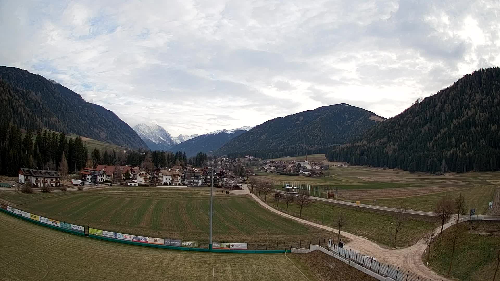 Webcam Niederrasen / Kronplatz – Live View from Val Anterselva