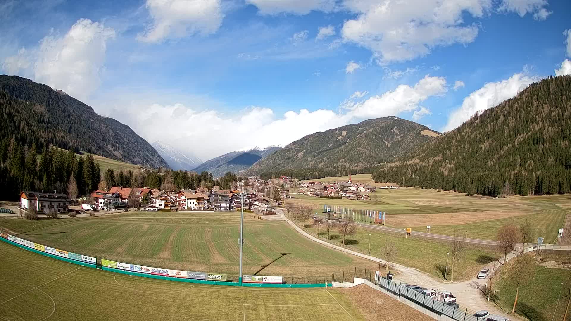 Webcam Niederrasen / Kronplatz – Live View from Val Anterselva