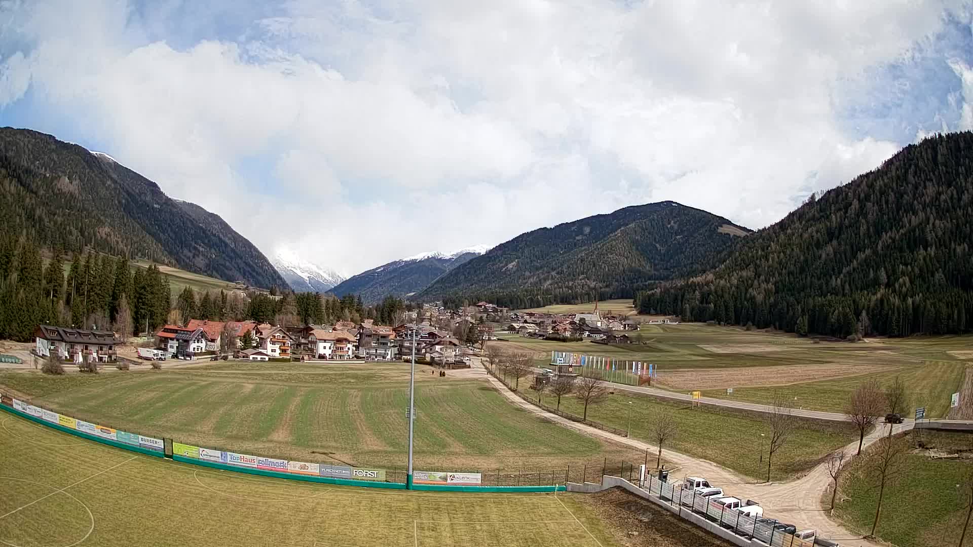 Webcam Niederrasen / Kronplatz – Live View from Val Anterselva