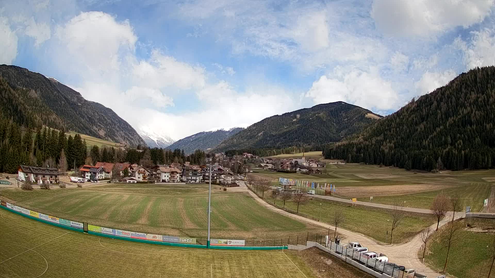 Webcam Niederrasen / Kronplatz – Live View from Val Anterselva
