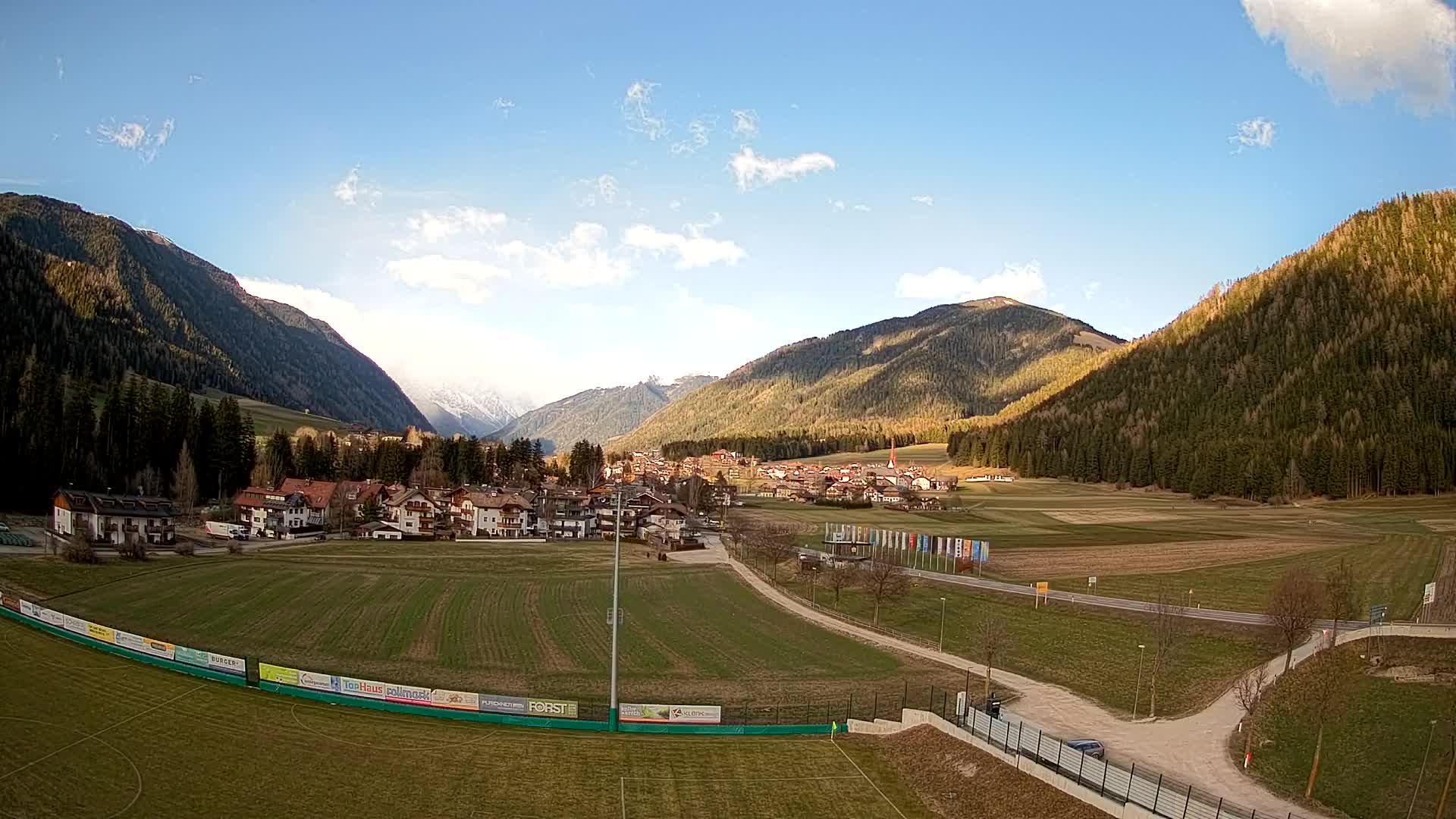Webcam Niederrasen / Kronplatz – Live View from Val Anterselva
