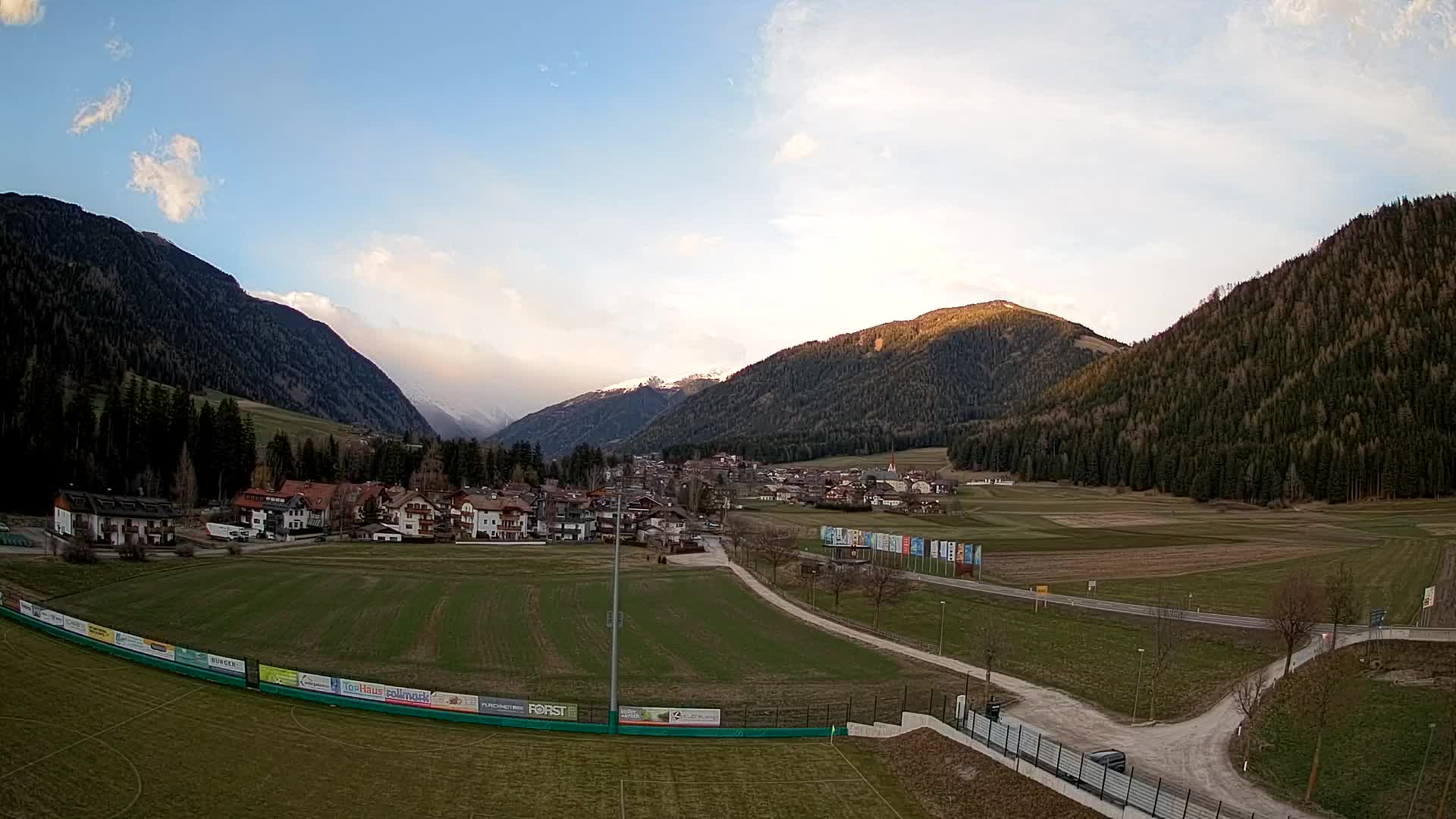Webcam Niederrasen / Kronplatz – Live View from Val Anterselva