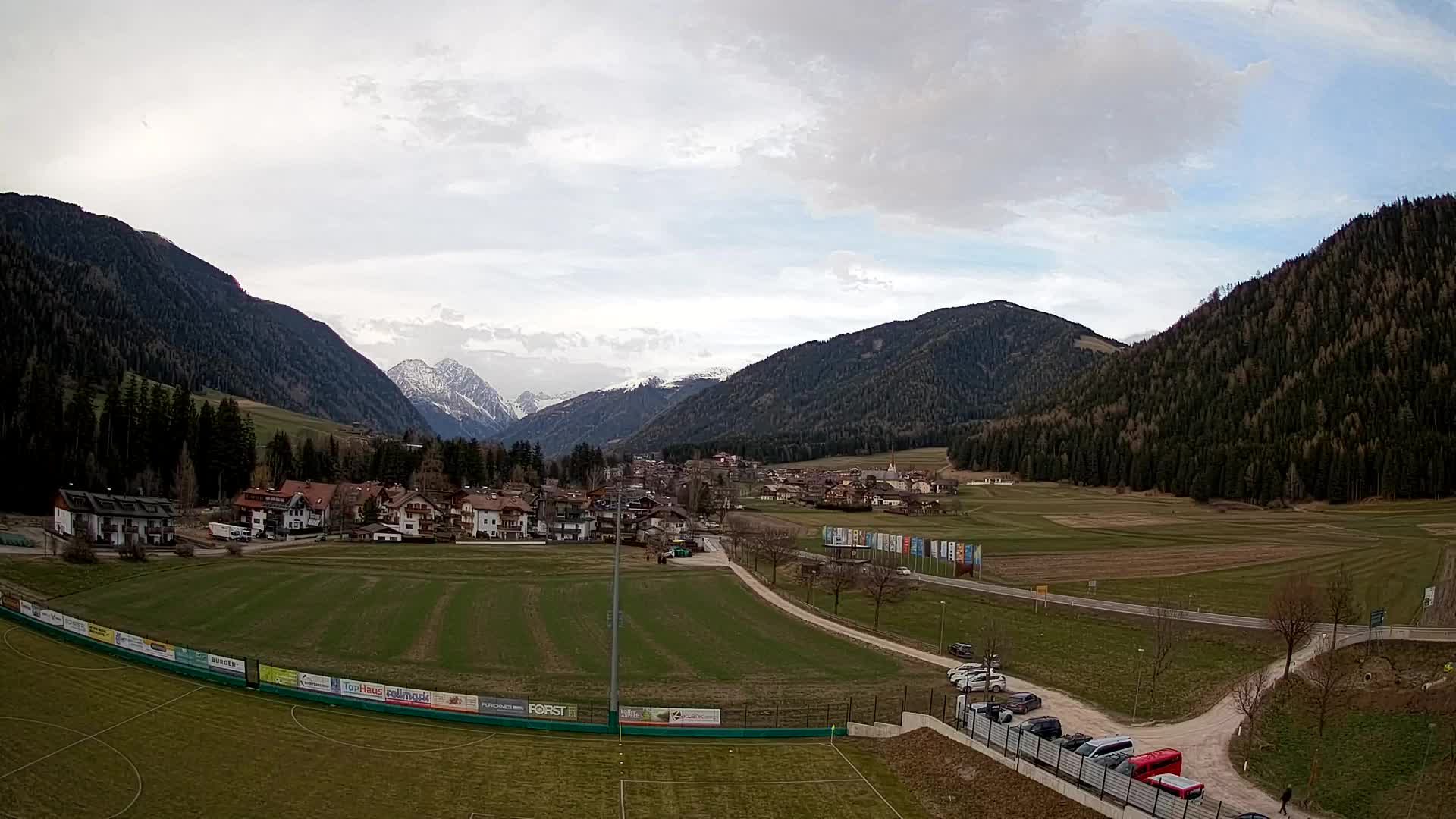 Webcam Niederrasen / Kronplatz – Live View from Val Anterselva