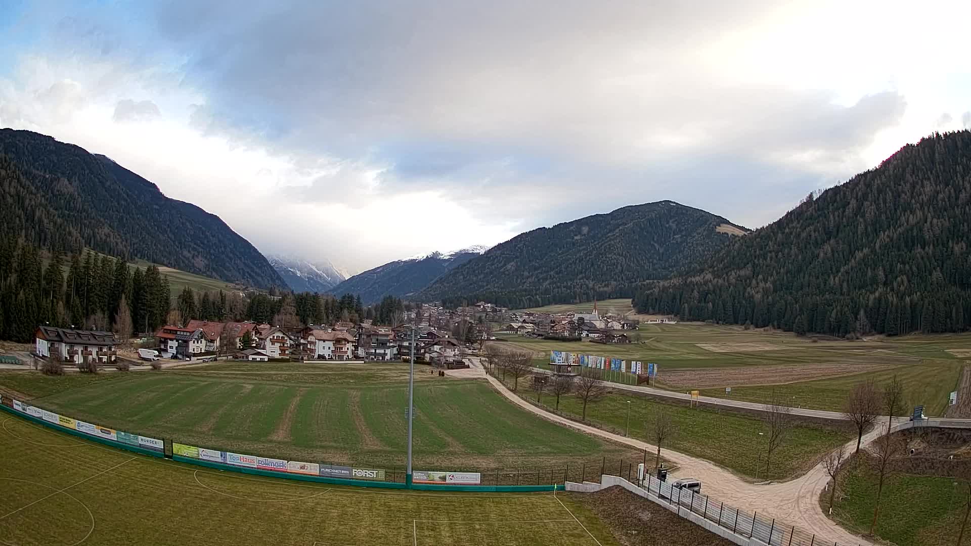 Webcam Rasun di Sotto / Plan de Corones – Vista live dalla Val Anterselva