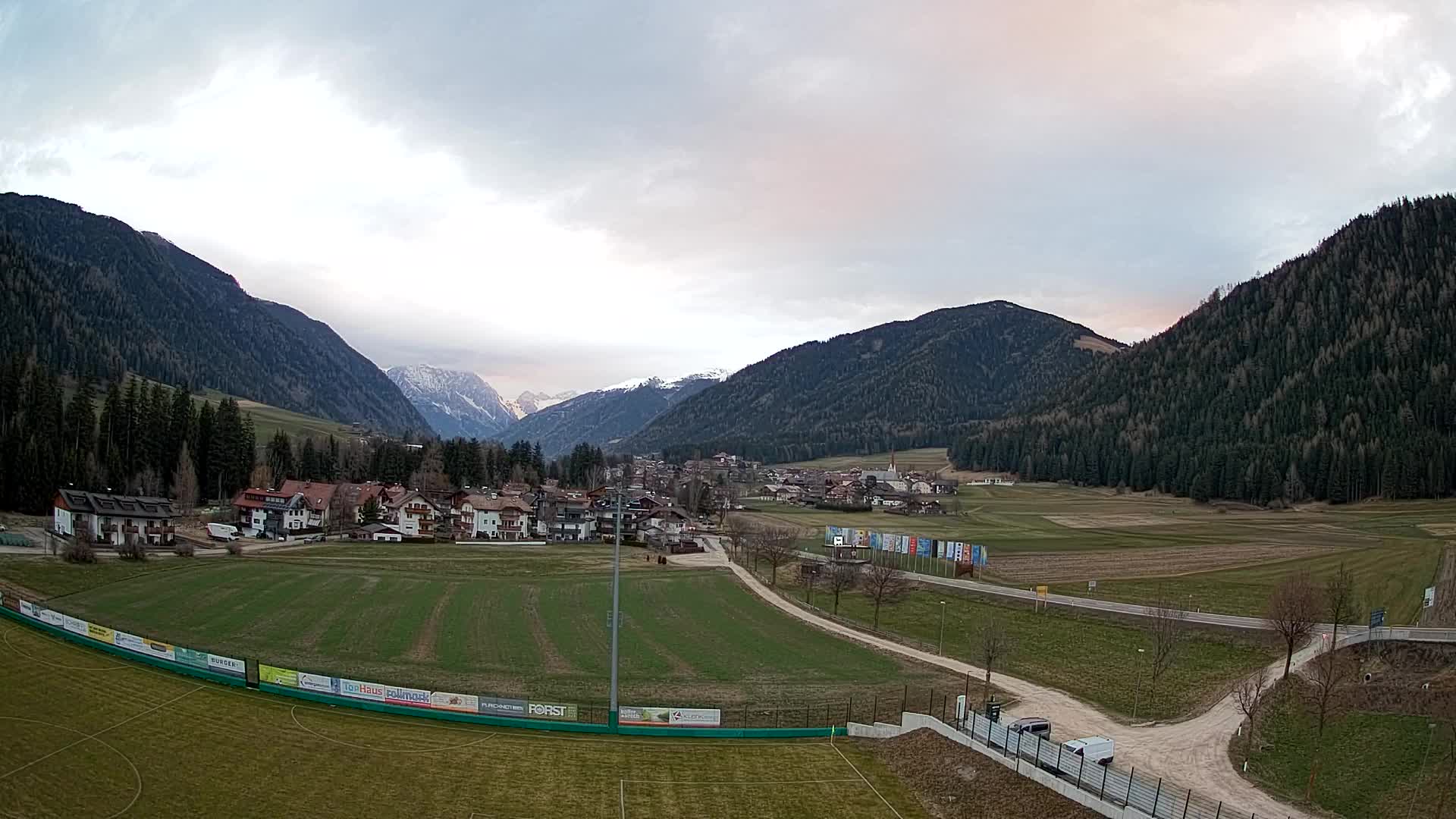 Webcam Niederrasen / Kronplatz – Live View from Val Anterselva