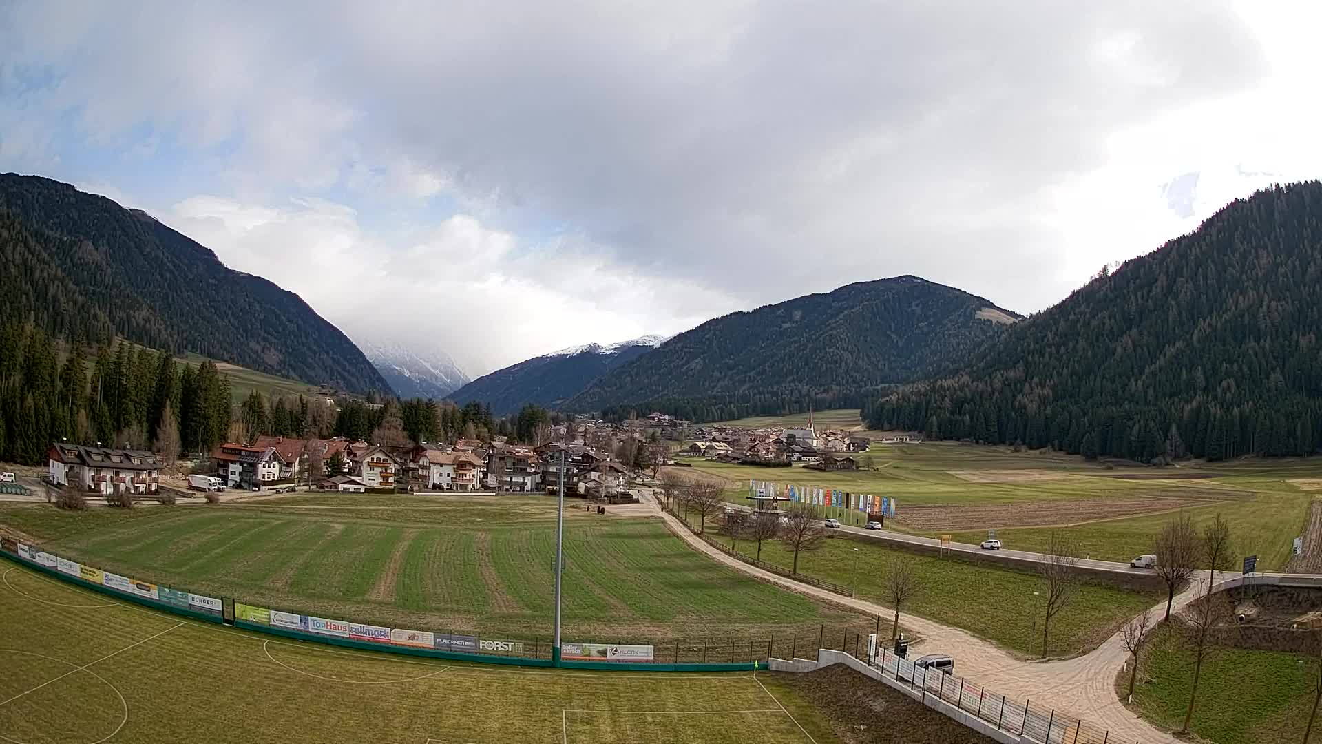 Webcam Rasun di Sotto / Plan de Corones – Vista live dalla Val Anterselva