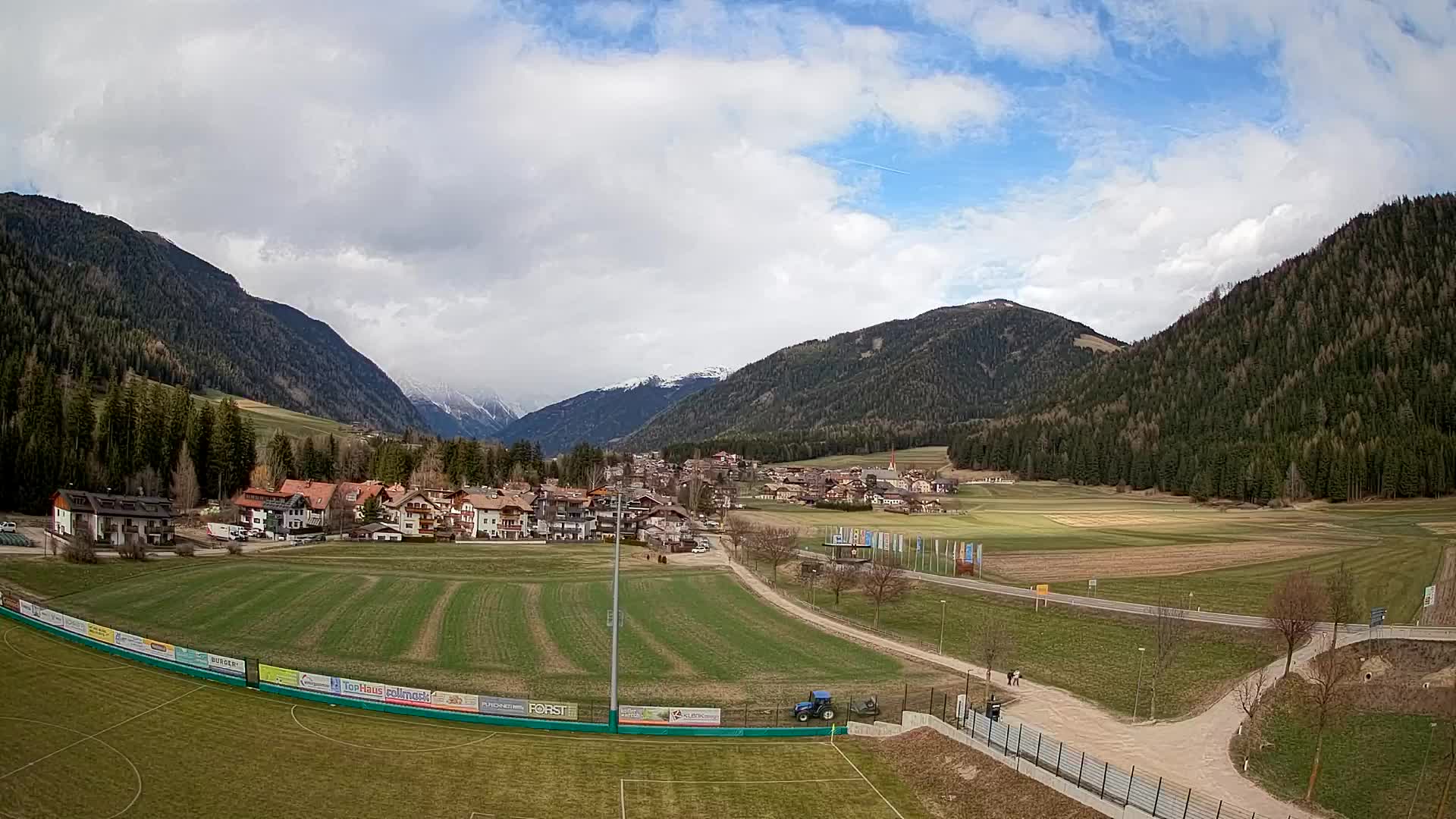 Webcam Niederrasen / Kronplatz – Live View from Val Anterselva