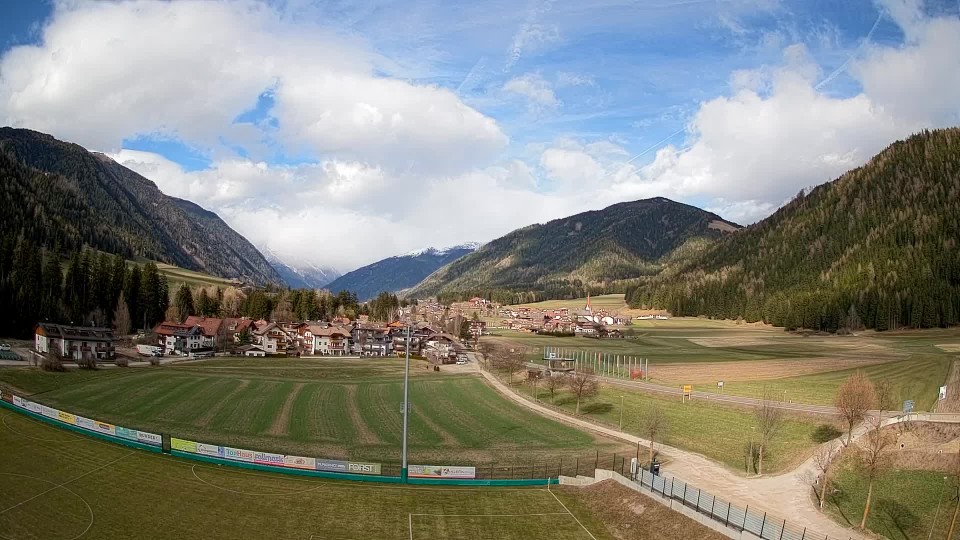 Webcam Niederrasen / Kronplatz – Live View from Val Anterselva