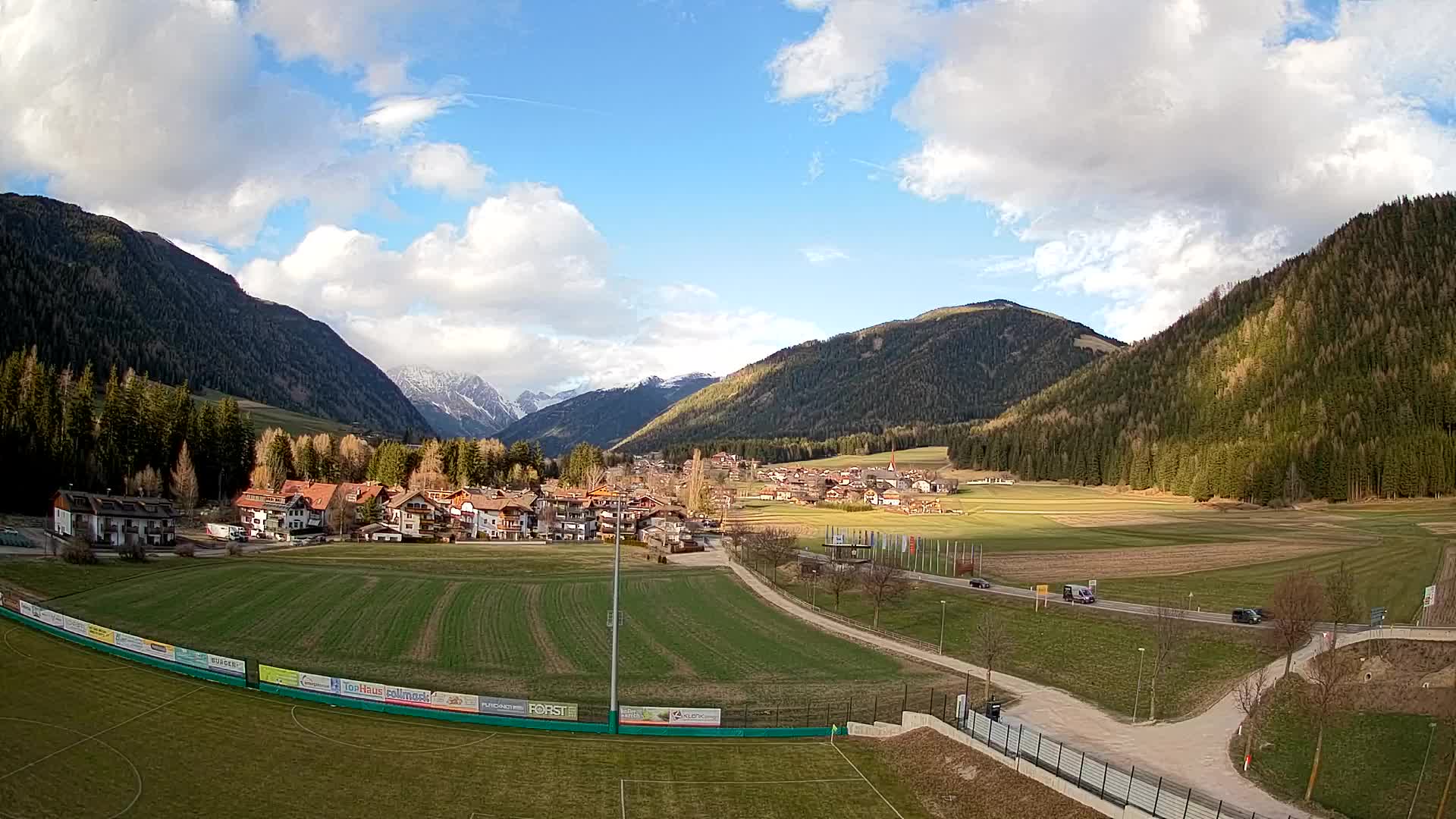Webcam Niederrasen / Kronplatz – Live View from Val Anterselva