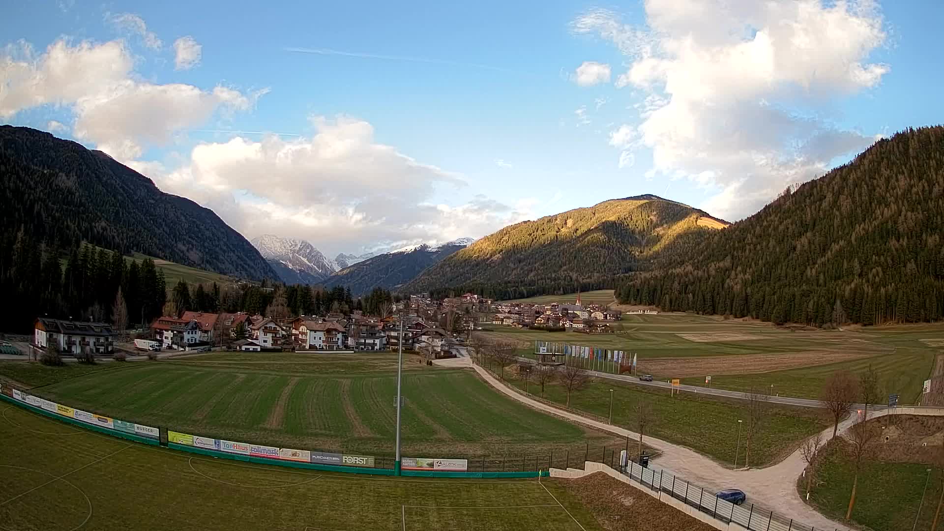 Webcam Niederrasen / Kronplatz – Vista en directo desde el Valle de Anterselva