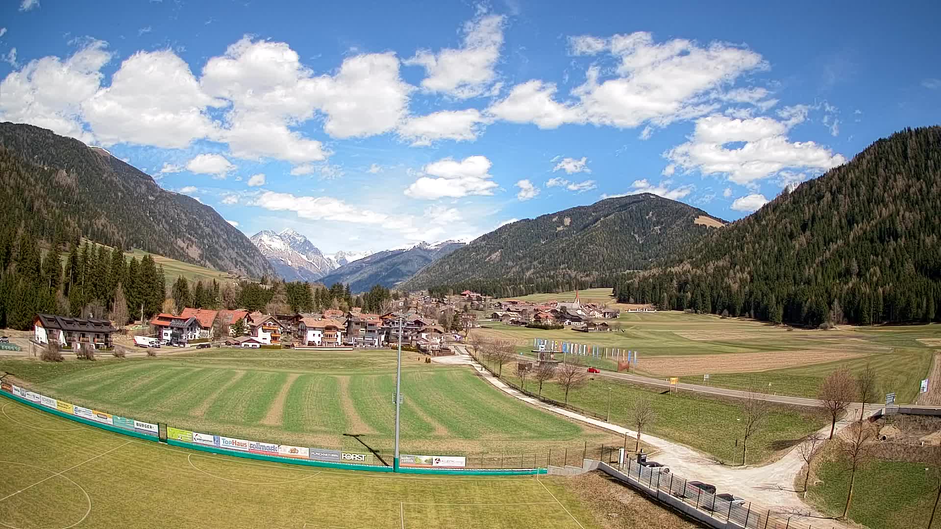 Webcam Niederrasen / Kronplatz – Live View from Val Anterselva