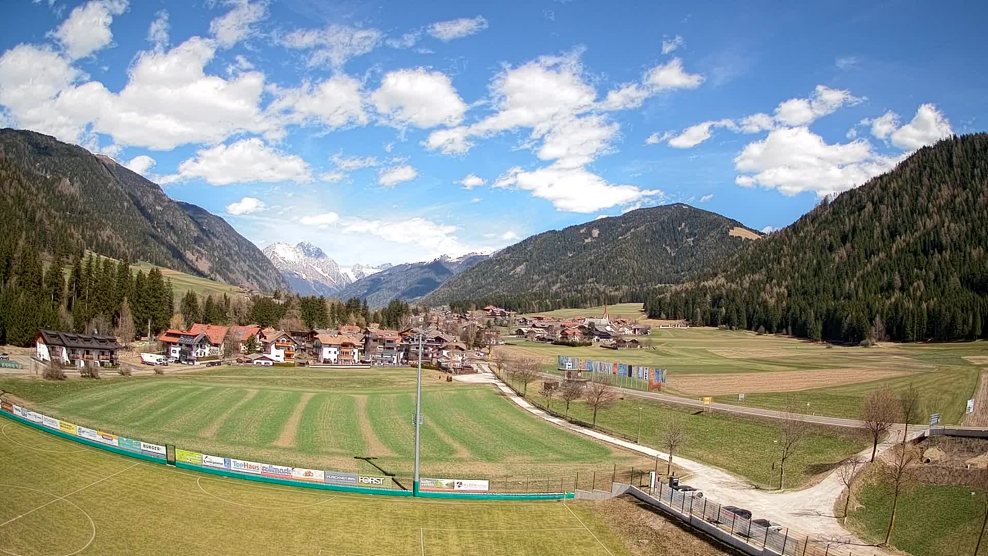 Webcam Niederrasen / Kronplatz – Live View from Val Anterselva