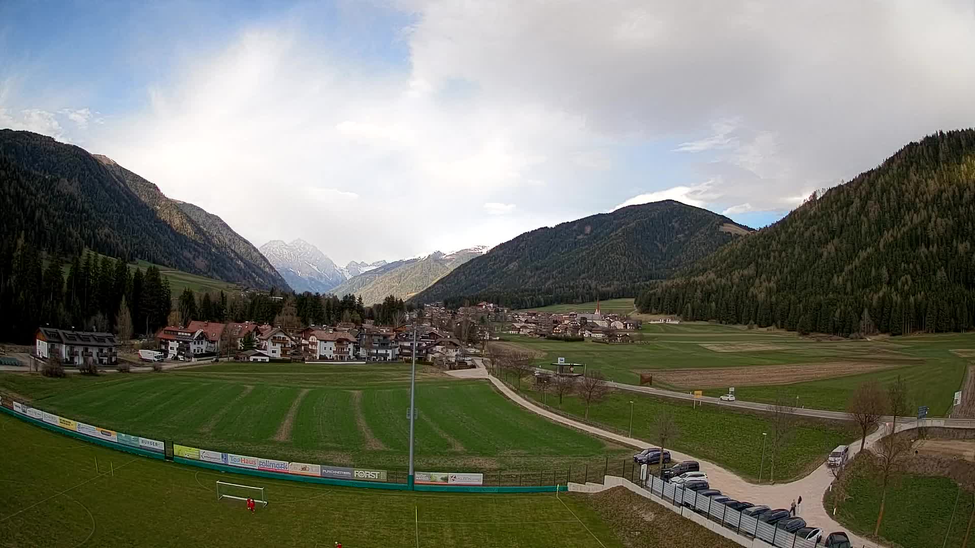 Webcam Niederrasen / Kronplatz – Live View from Val Anterselva
