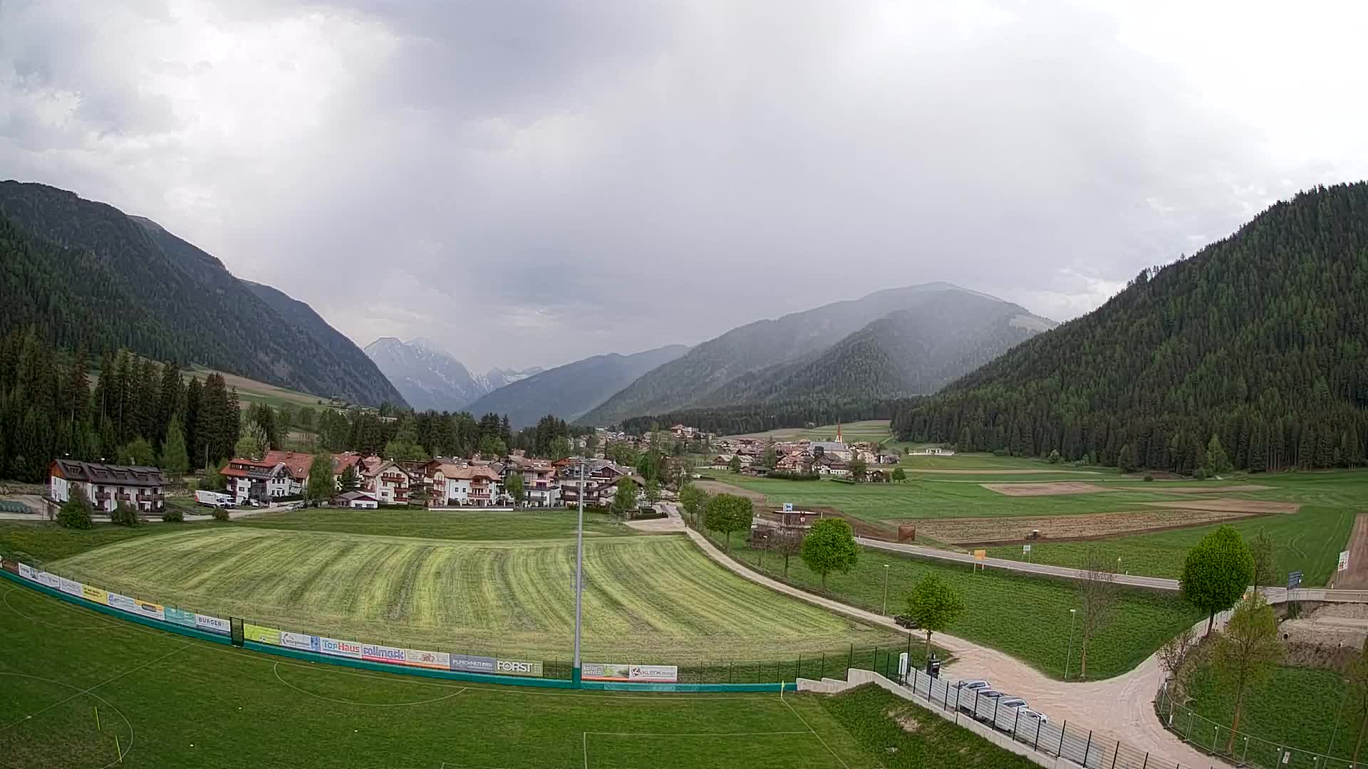 Webcam Rasun di Sotto / Plan de Corones – Vista live dalla Val Anterselva