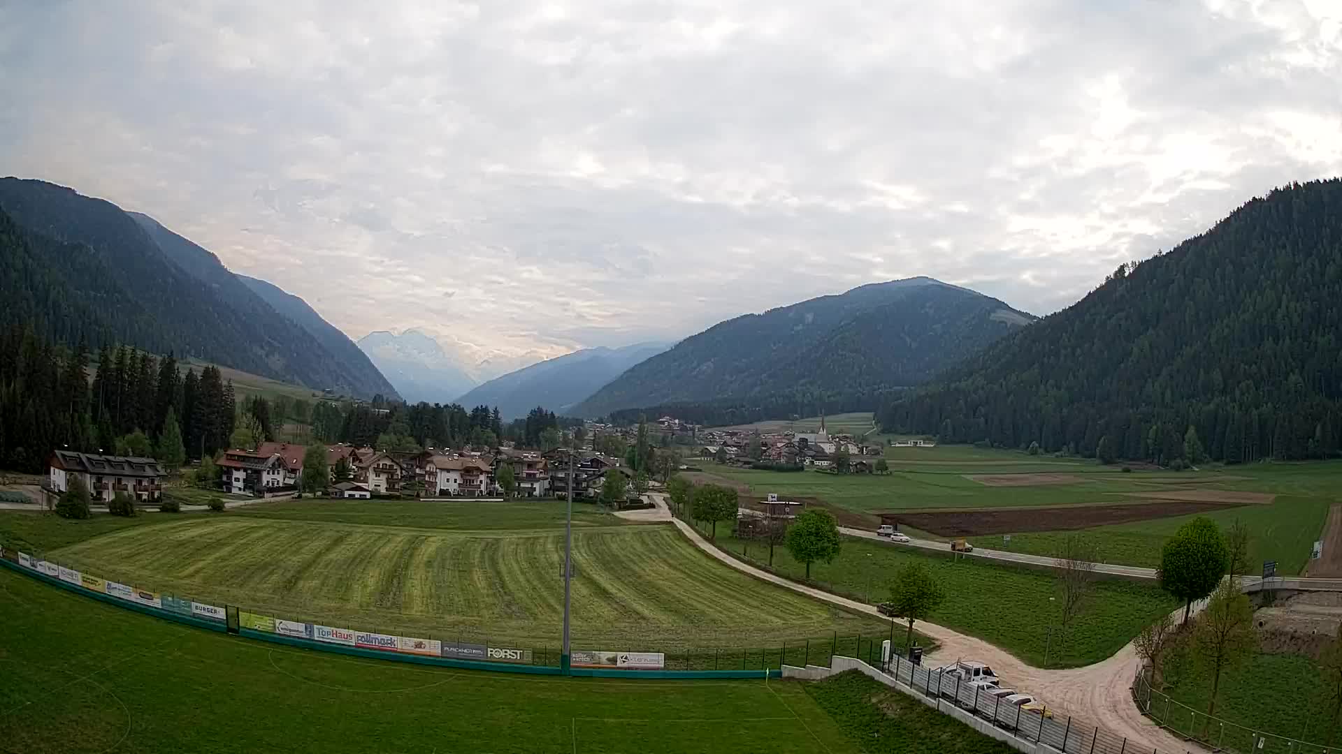 Webcam Niederrasen / Kronplatz – Live View from Val Anterselva