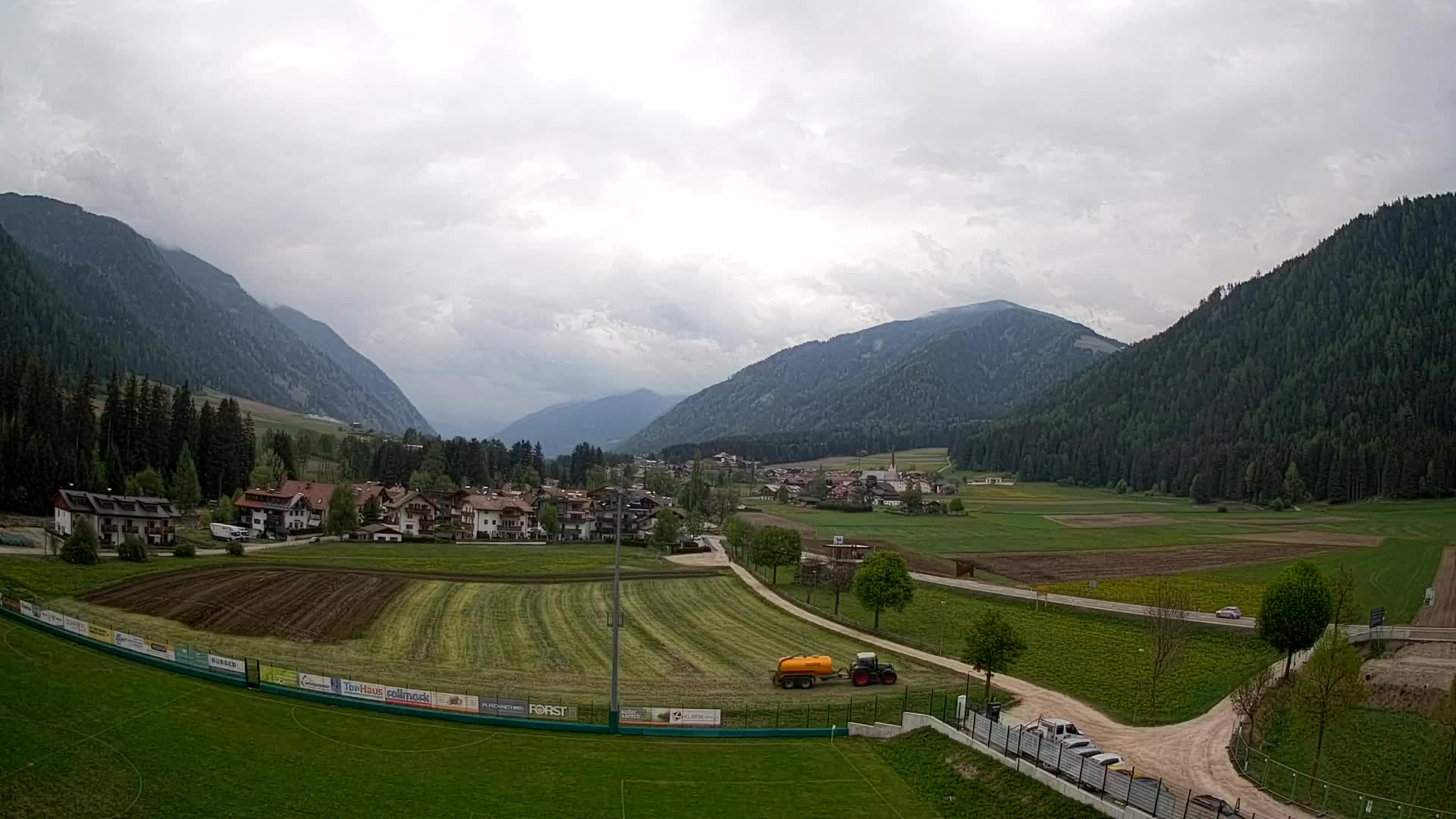 Webcam Niederrasen / Kronplatz – Live View from Val Anterselva