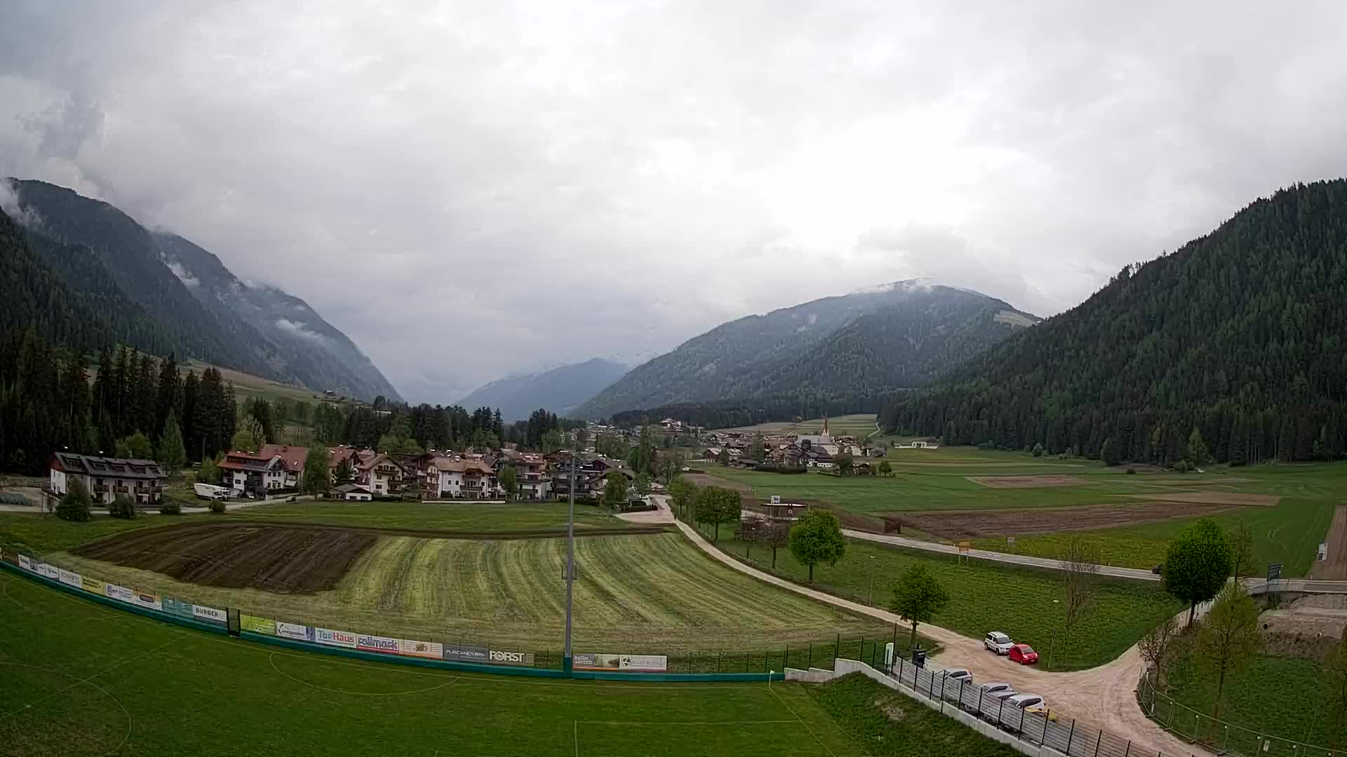 Webcam Niederrasen / Kronplatz – Live View from Val Anterselva