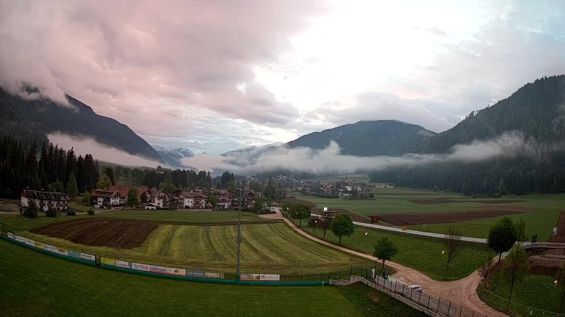 Webcam Niederrasen / Kronplatz – Liveblick aus dem Antholzertal