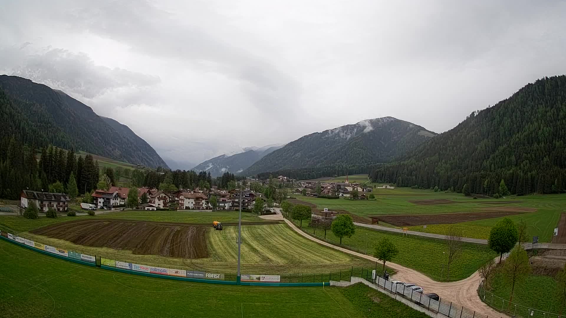 Webcam Rasun di Sotto / Plan de Corones – Vista live dalla Val Anterselva