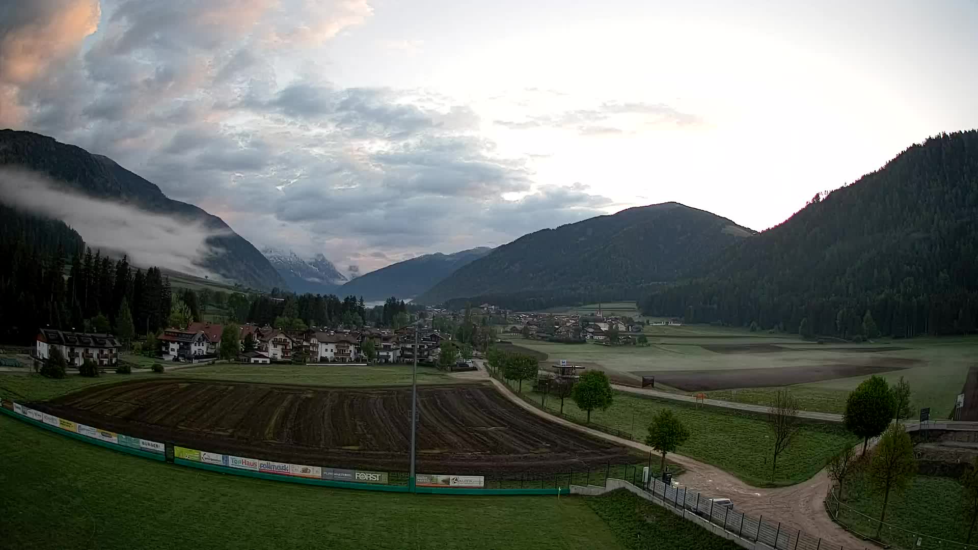 Webcam Niederrasen / Kronplatz – Liveblick aus dem Antholzertal
