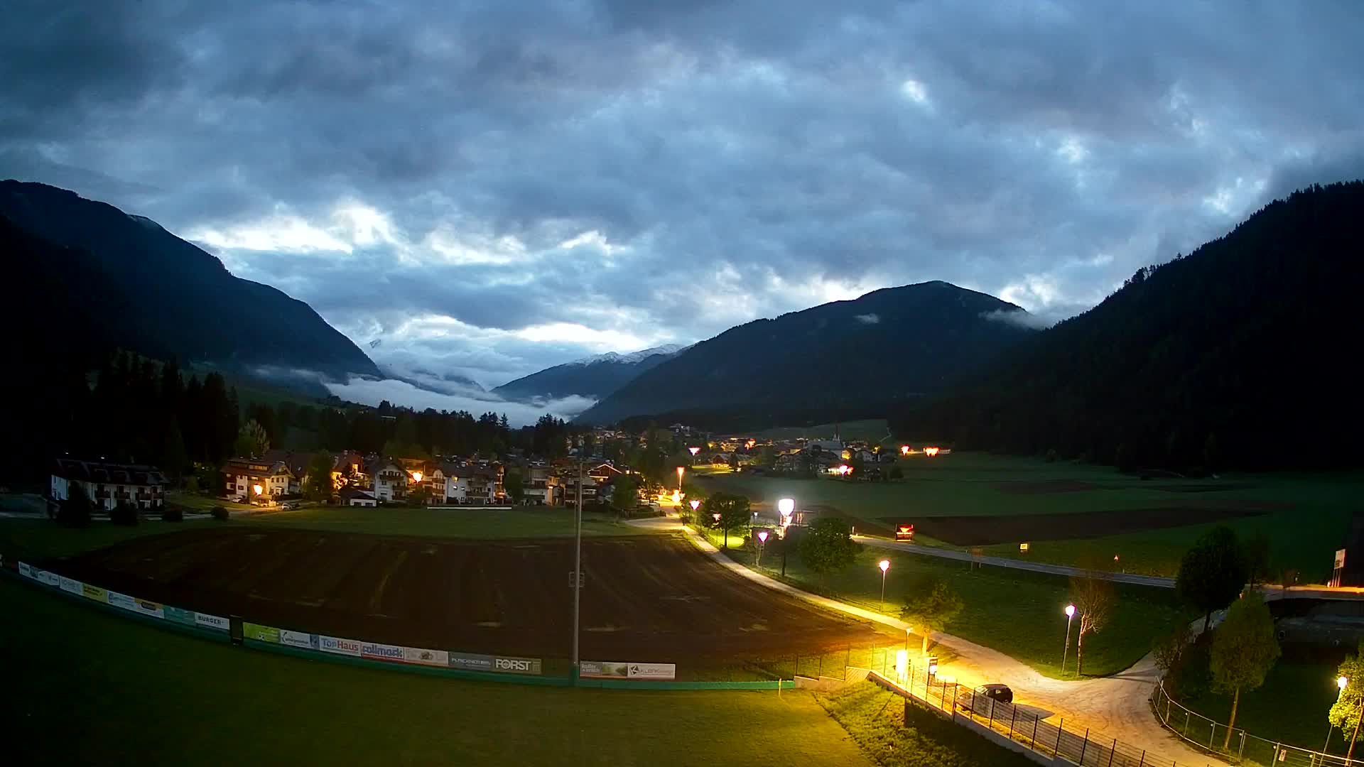 Webcam Niederrasen / Kronplatz – Live View from Val Anterselva