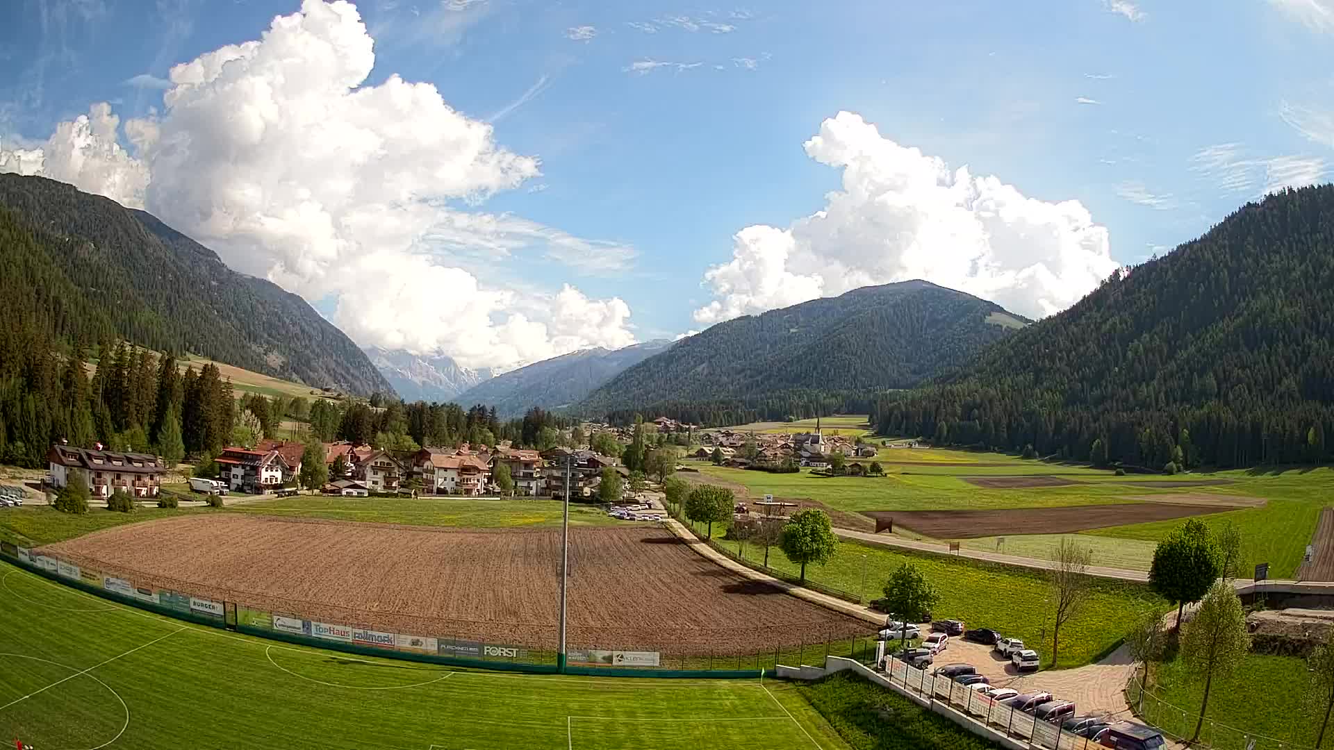 Webcam Niederrasen / Kronplatz – Live View from Val Anterselva
