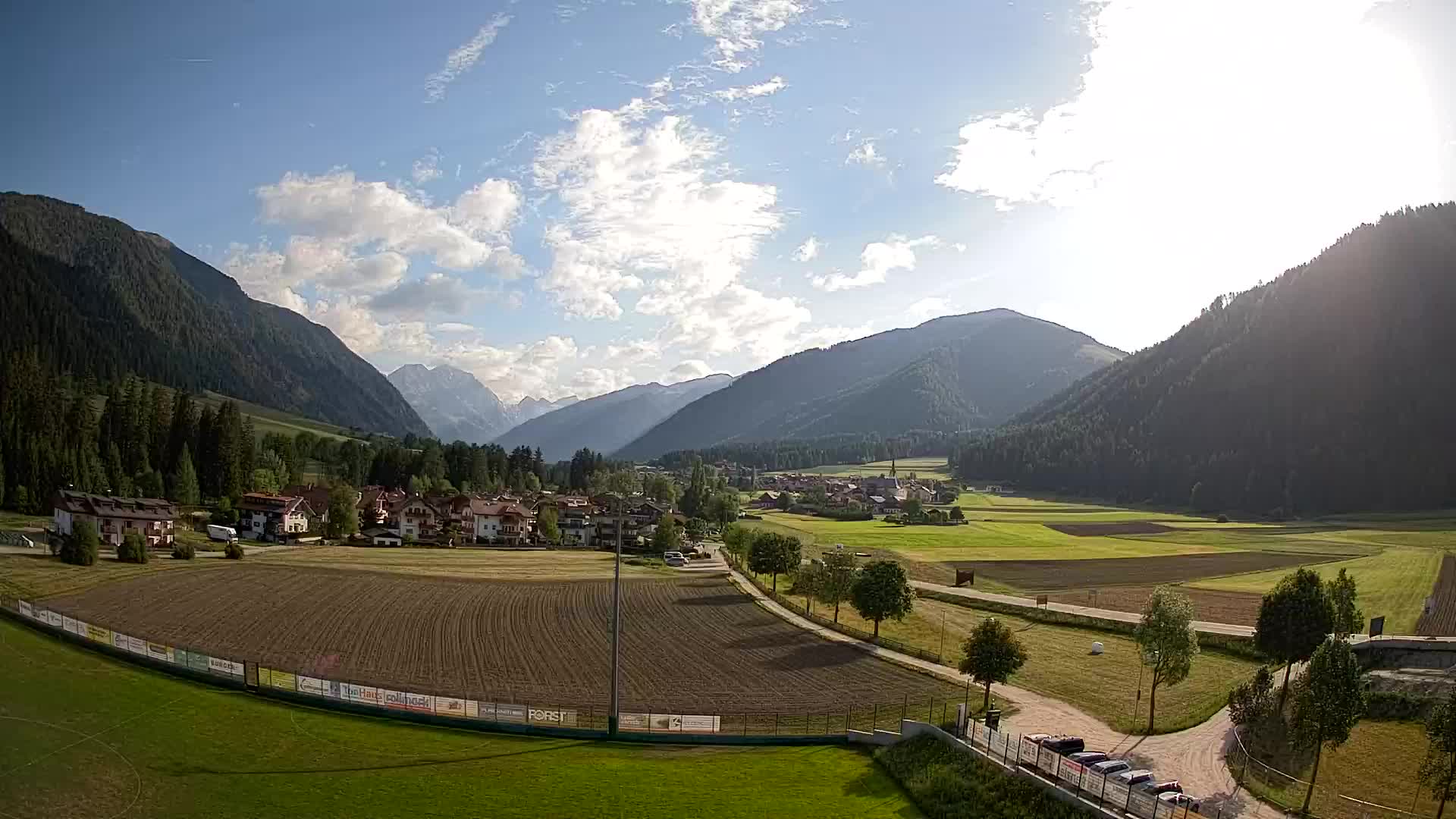 Webcam Rasun di Sotto / Plan de Corones – Vista live dalla Val Anterselva