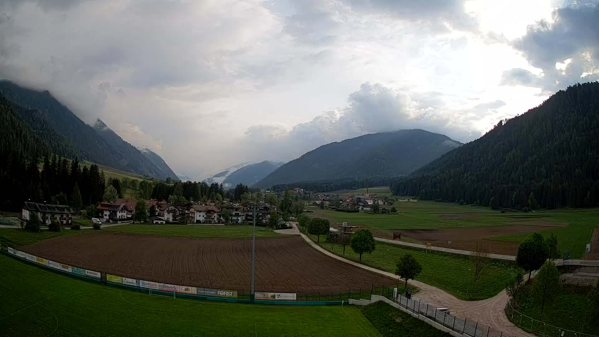 Webcam Rasun di Sotto / Plan de Corones – Vista live dalla Val Anterselva