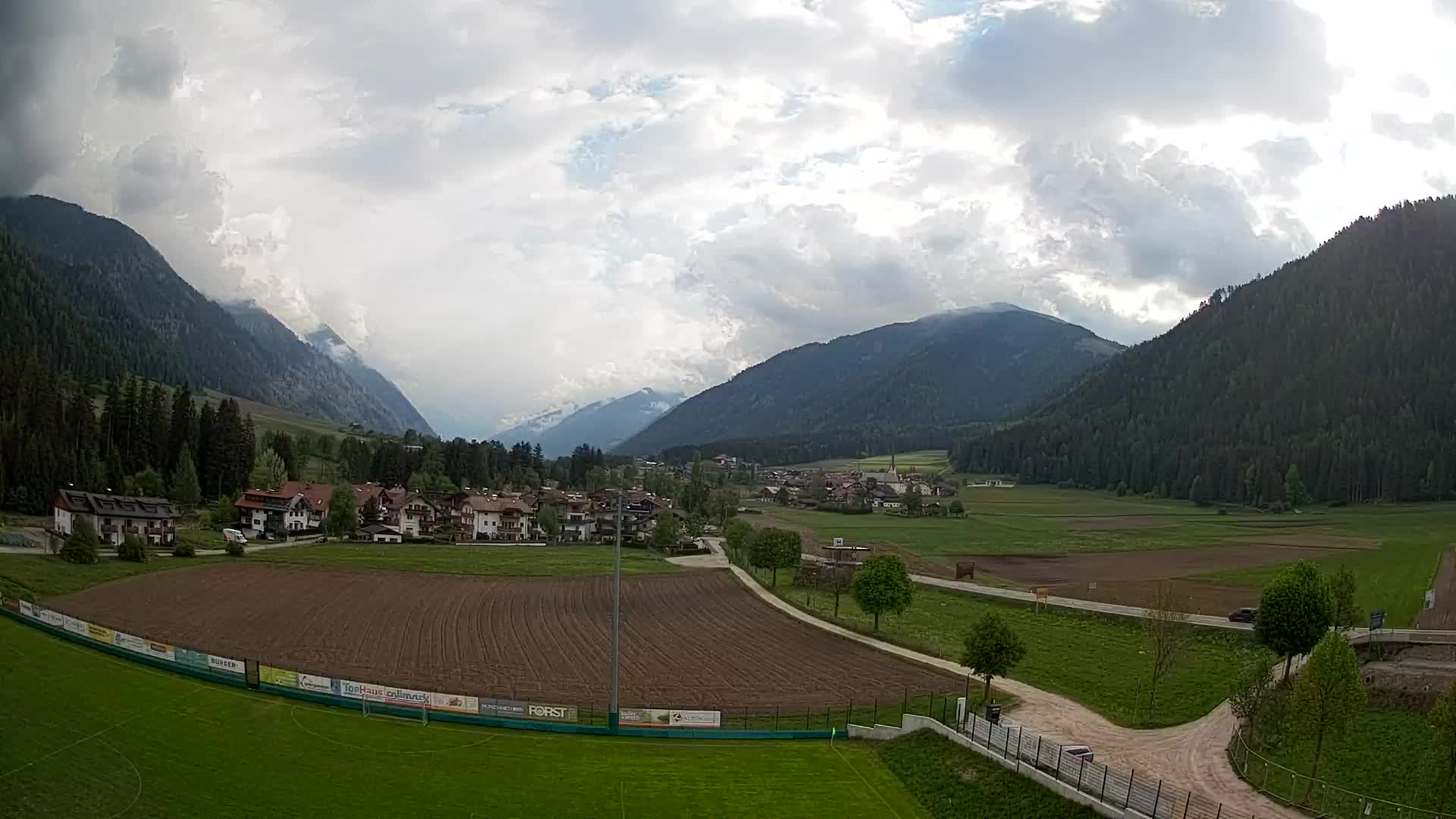 Webcam Niederrasen / Kronplatz – Vista en directo desde el Valle de Anterselva