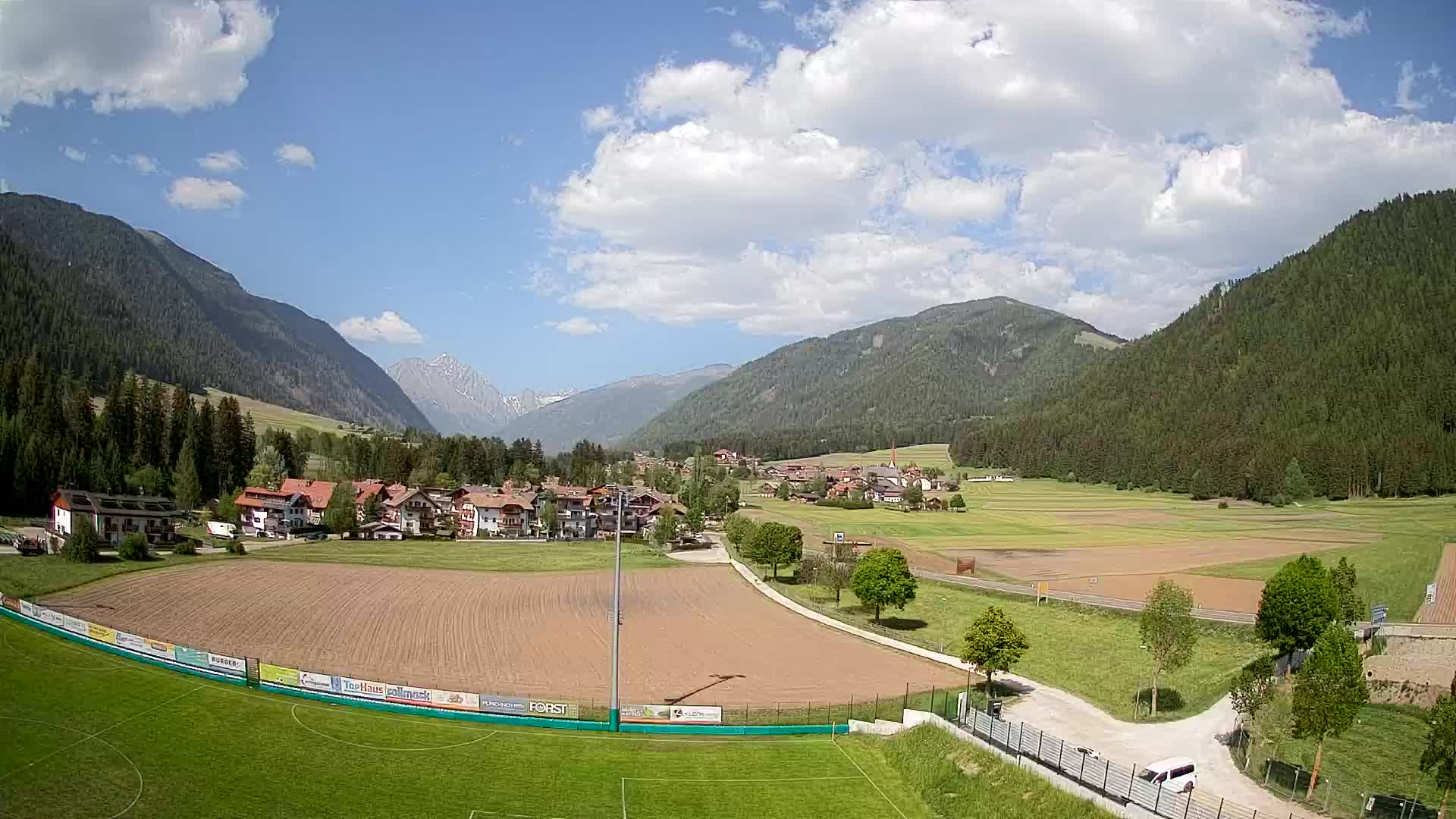 Webcam Niederrasen / Kronplatz – Live View from Val Anterselva