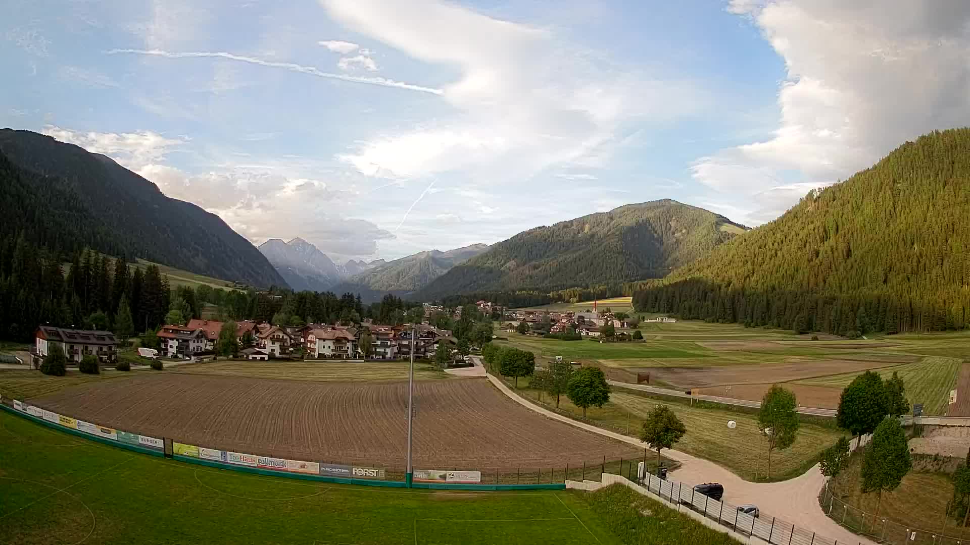 Webcam Niederrasen / Kronplatz – Live View from Val Anterselva