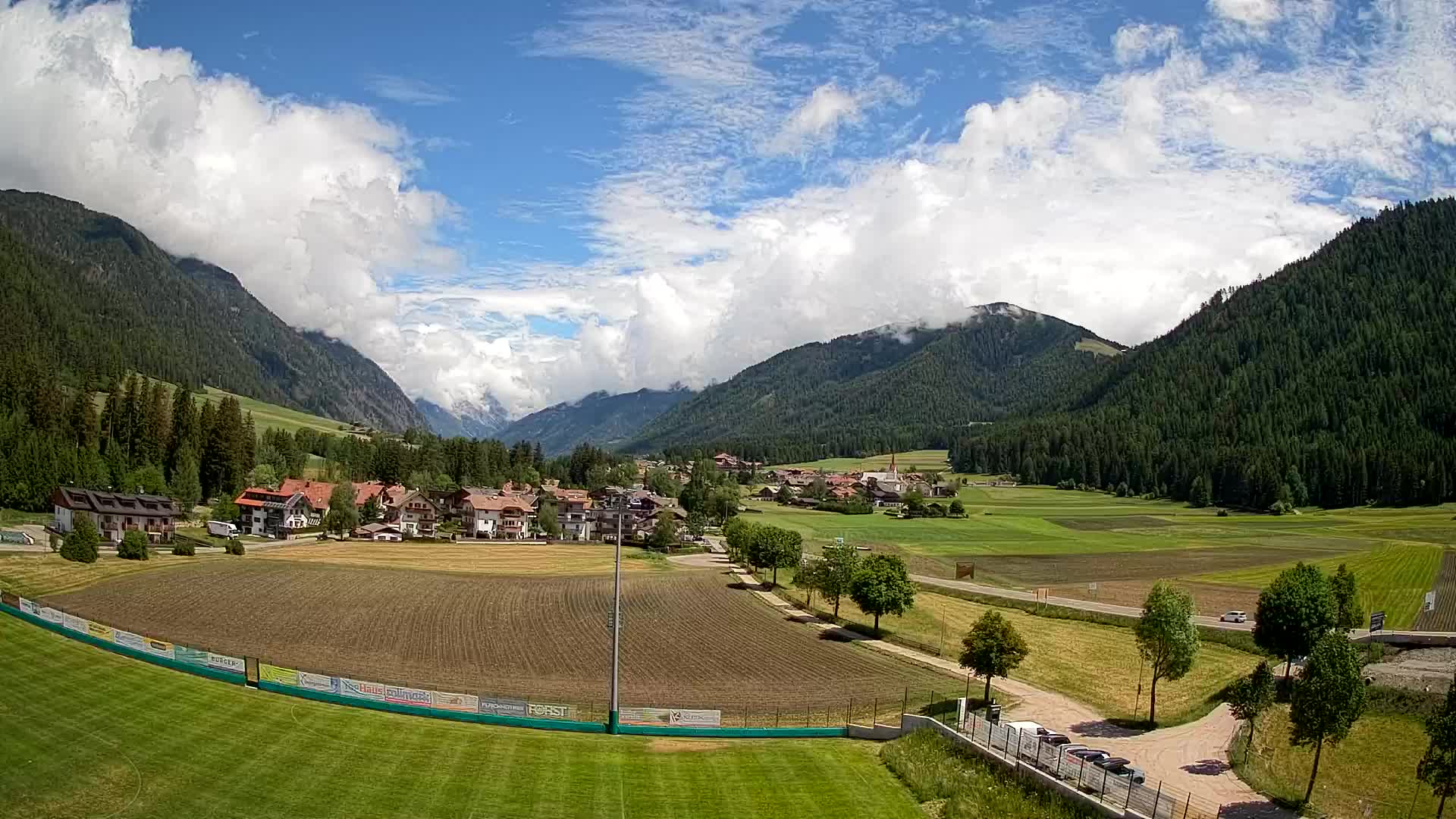 Webcam Niederrasen / Kronplatz – Live View from Val Anterselva