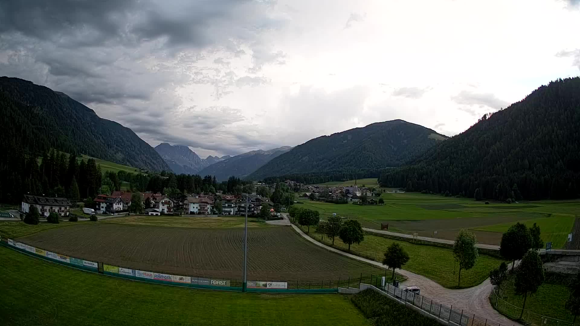 Webcam Niederrasen / Kronplatz – Vista en directo desde el Valle de Anterselva