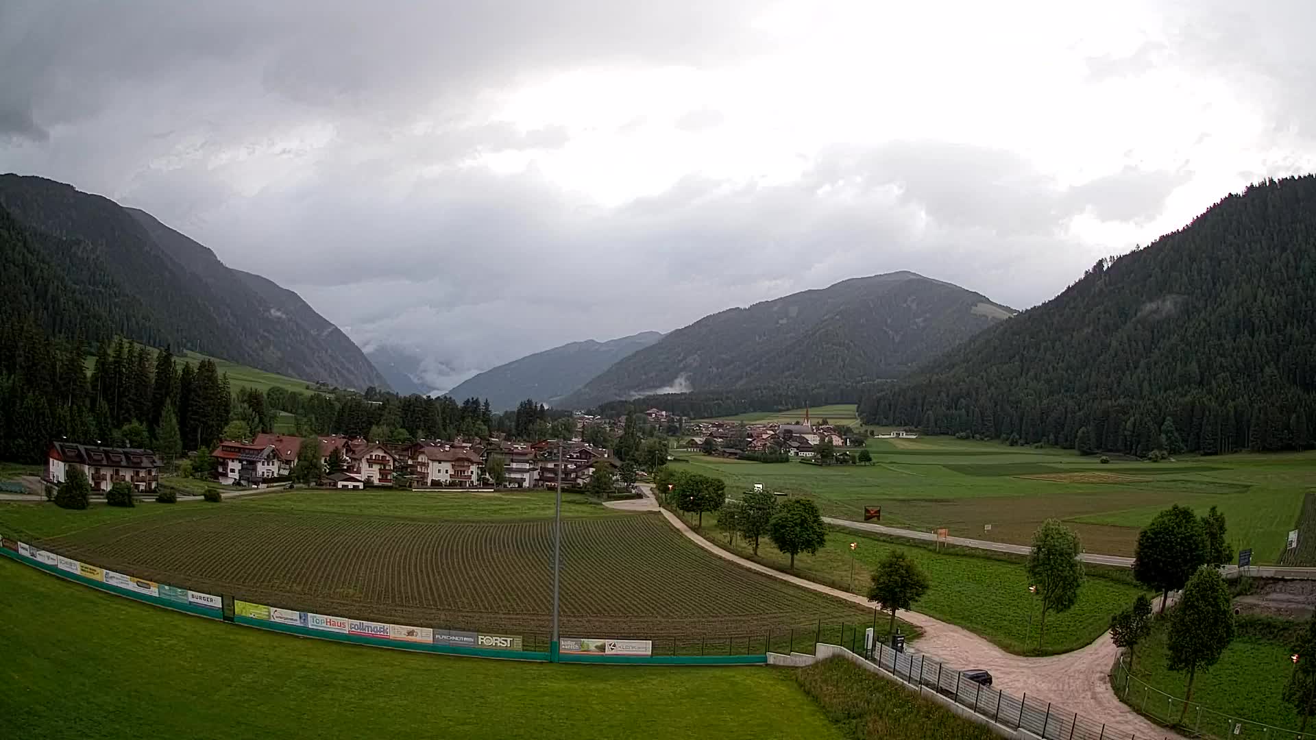 Webcam Niederrasen / Kronplatz – Live View from Val Anterselva