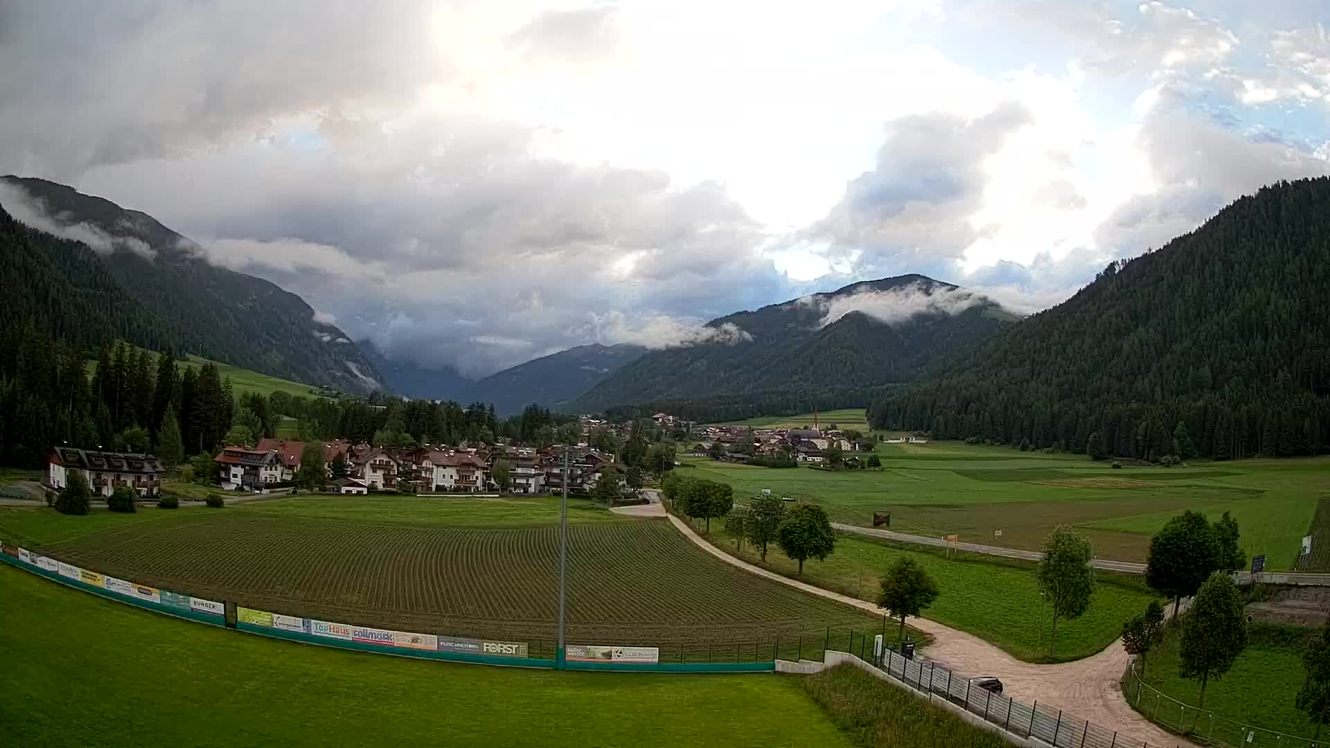 Webcam Niederrasen / Kronplatz – Liveblick aus dem Antholzertal