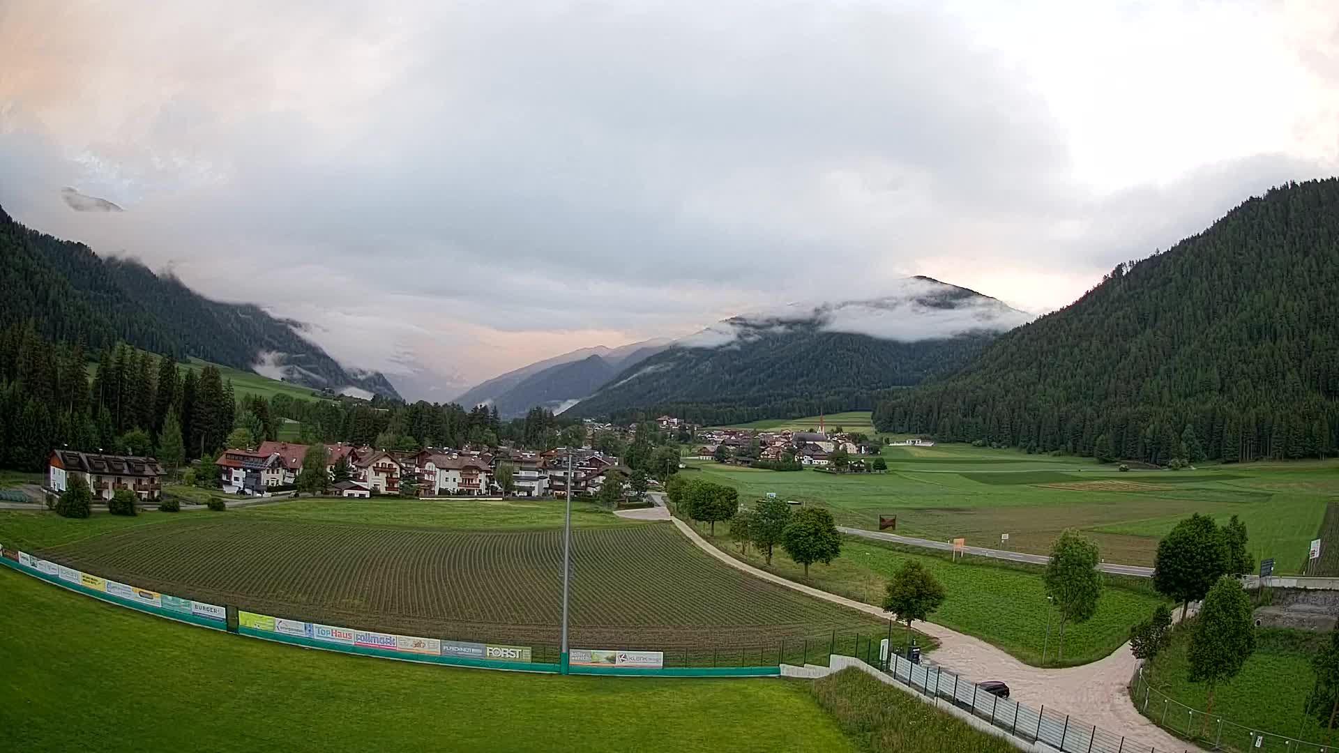 Webcam Niederrasen / Kronplatz – Liveblick aus dem Antholzertal