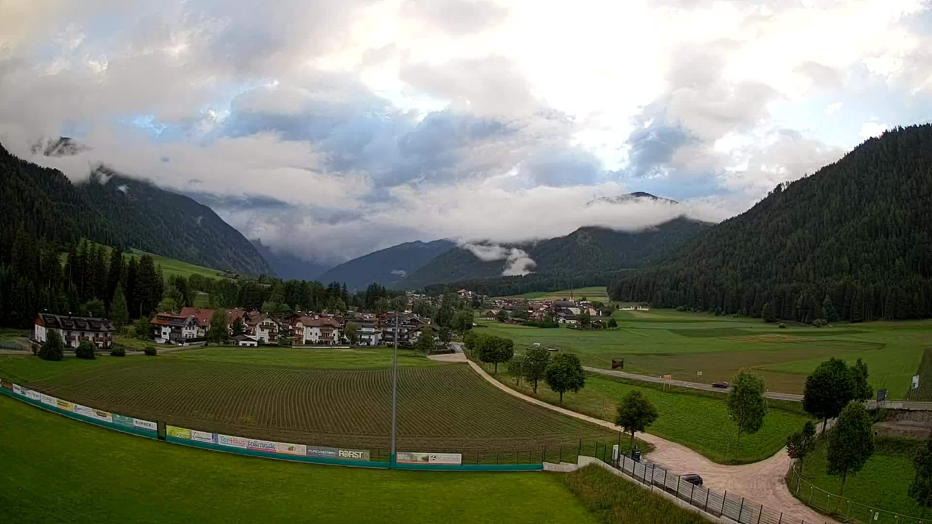 Webcam Niederrasen / Kronplatz – Vista en directo desde el Valle de Anterselva