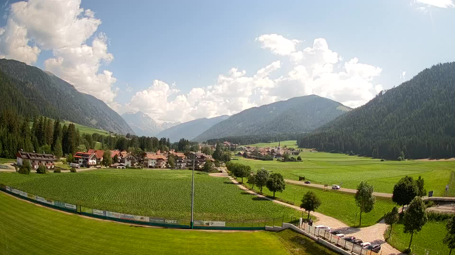 Webcam Niederrasen / Kronplatz – Live View from Val Anterselva